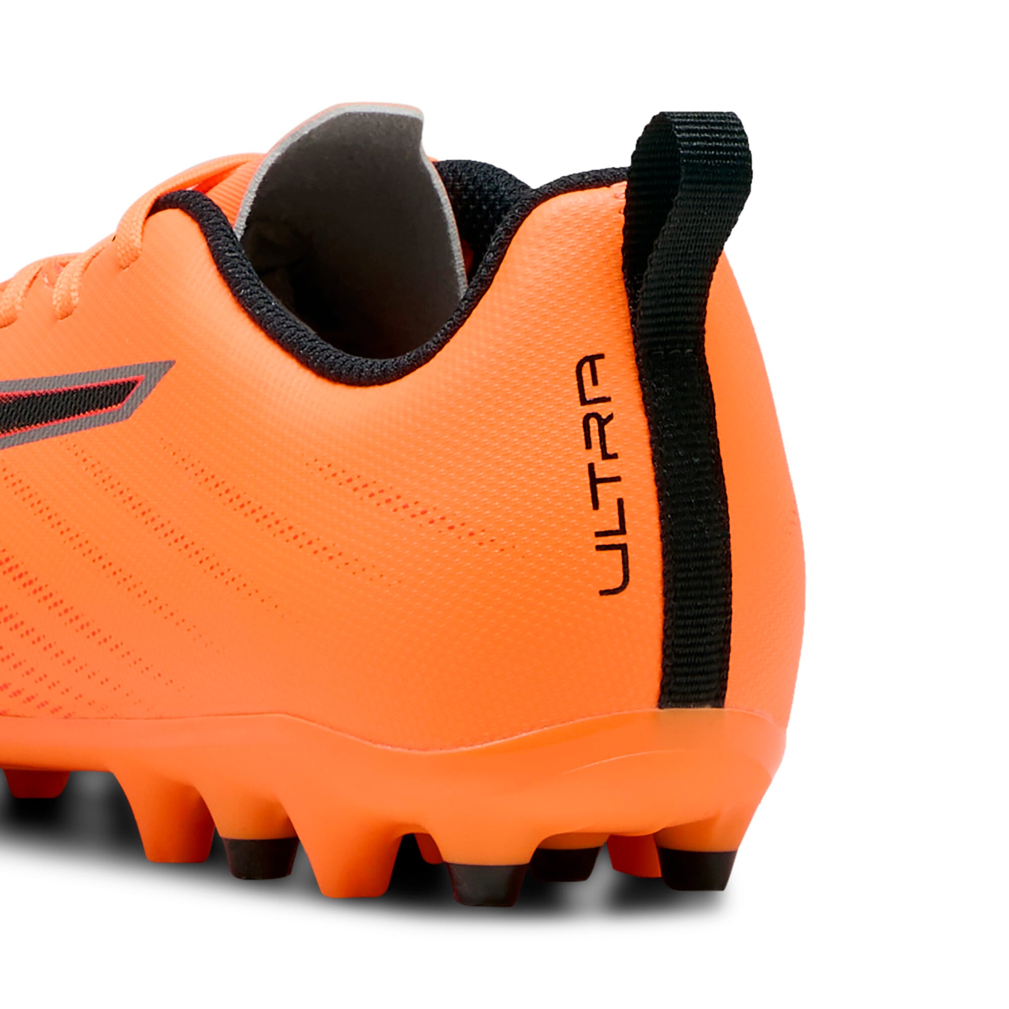 PUMA Fussballschuh »ULTRA 6 PLAY MG JR«  für Kunstrasen und harte Naturböden, leichtes Funktions-Mesh