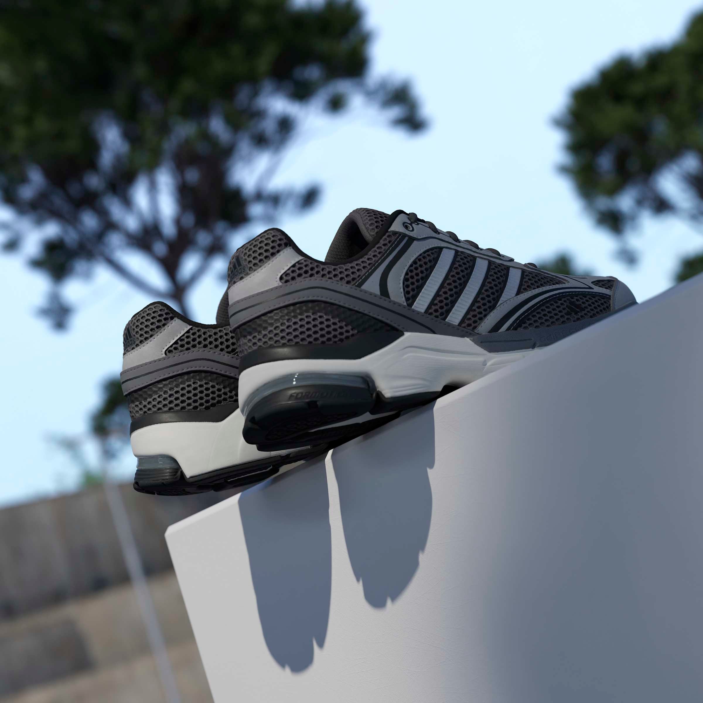 adidas Sportswear Sneakers »SPIRITAIN 2000«