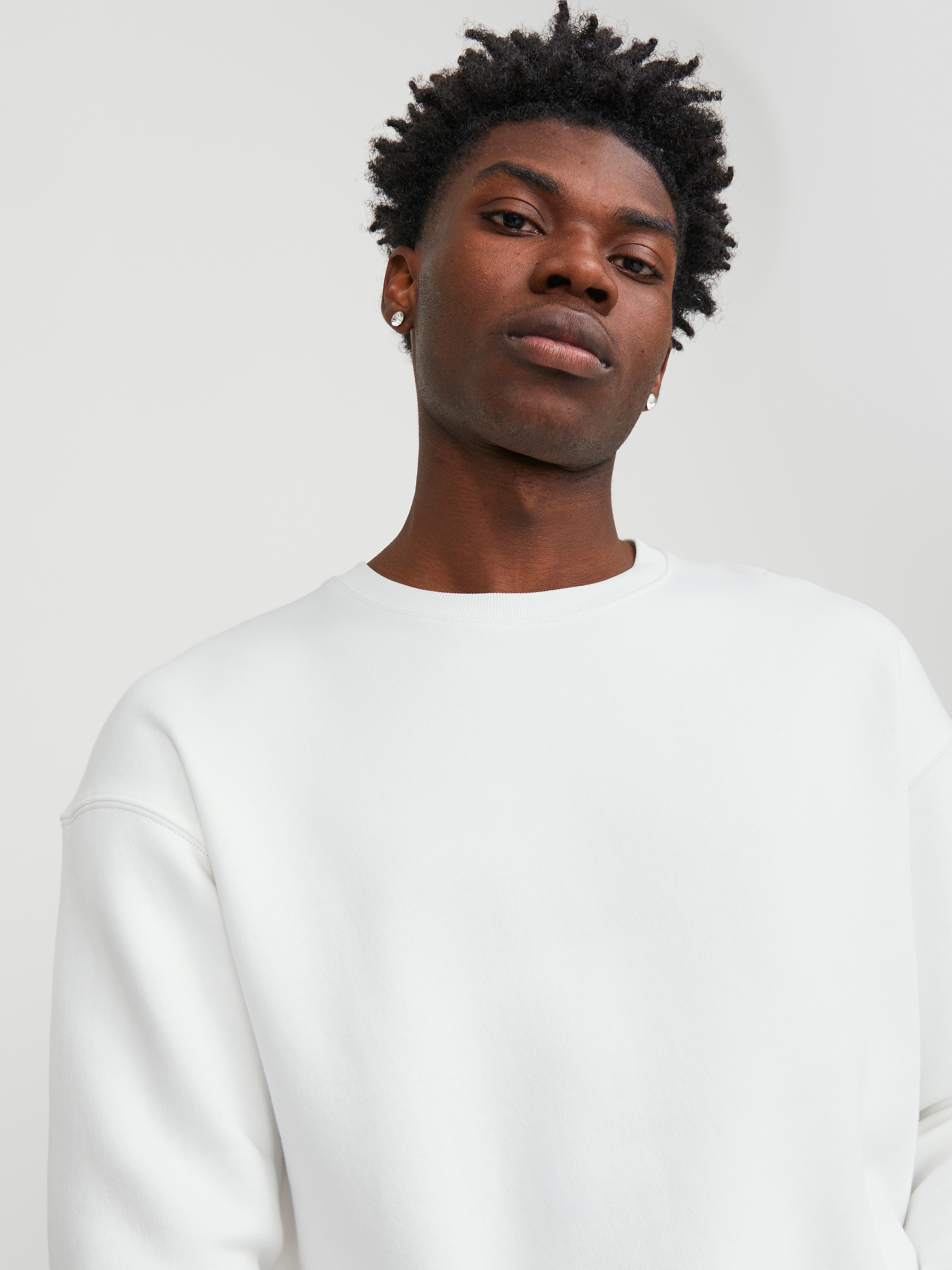 Jack & Jones Sweat-shirt »JJESTAR BASIC SWEAT CREW NECK NOOS«
