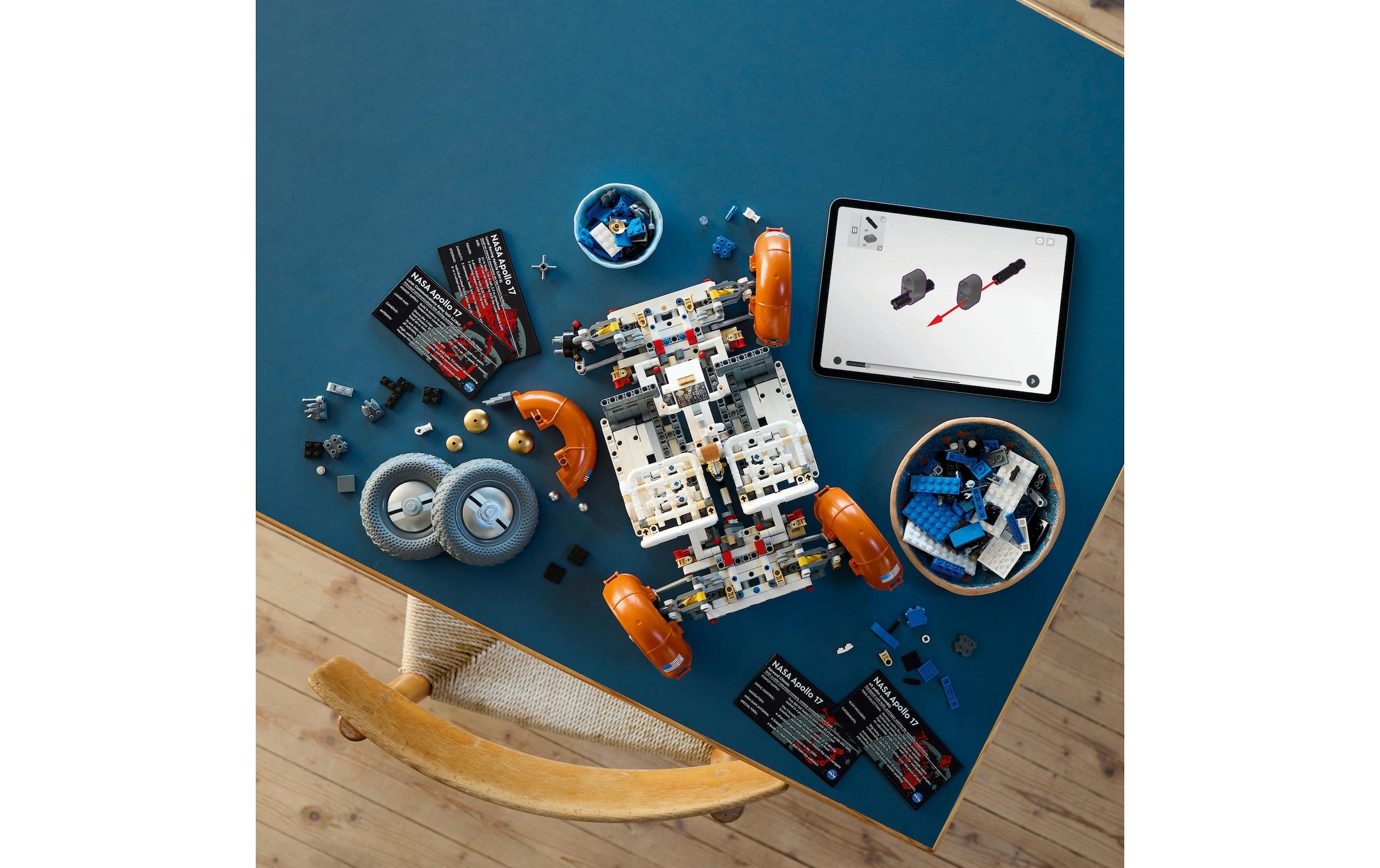 LEGO® Konstruktionsspielsteine »Technic NASA Apollo Lunar Roving Vehicle (LRV) 42182«