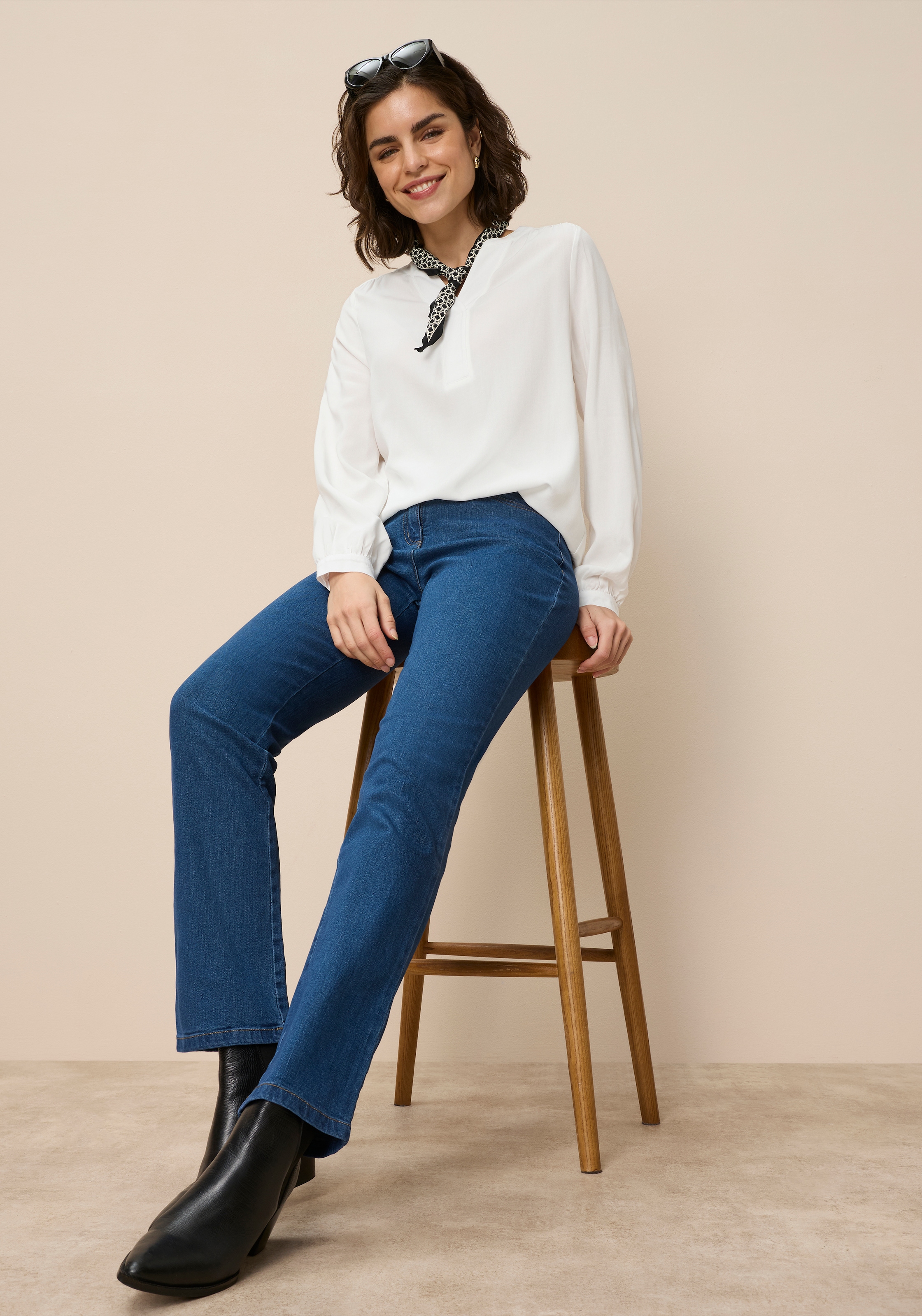 Arizona Gerade Jeans »Annett« bequeme Passform,  5-Pocket-Style,  hohe Taille