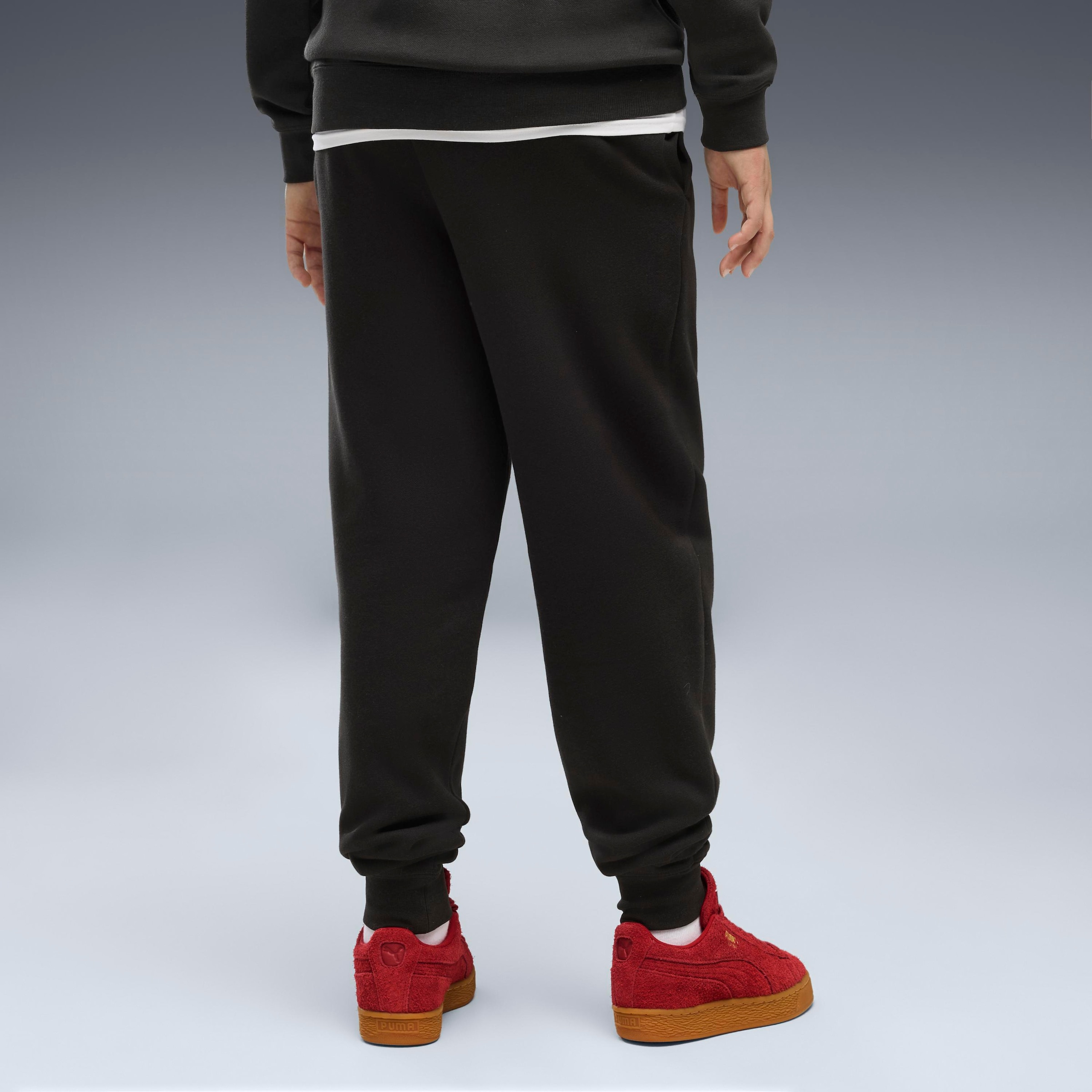 PUMA Pantalon de survêtement »ESS 2 COLOR NO 1 LOGO SWEATPANTS FL B«  avec ceinture élastique, avec poignets côtelés