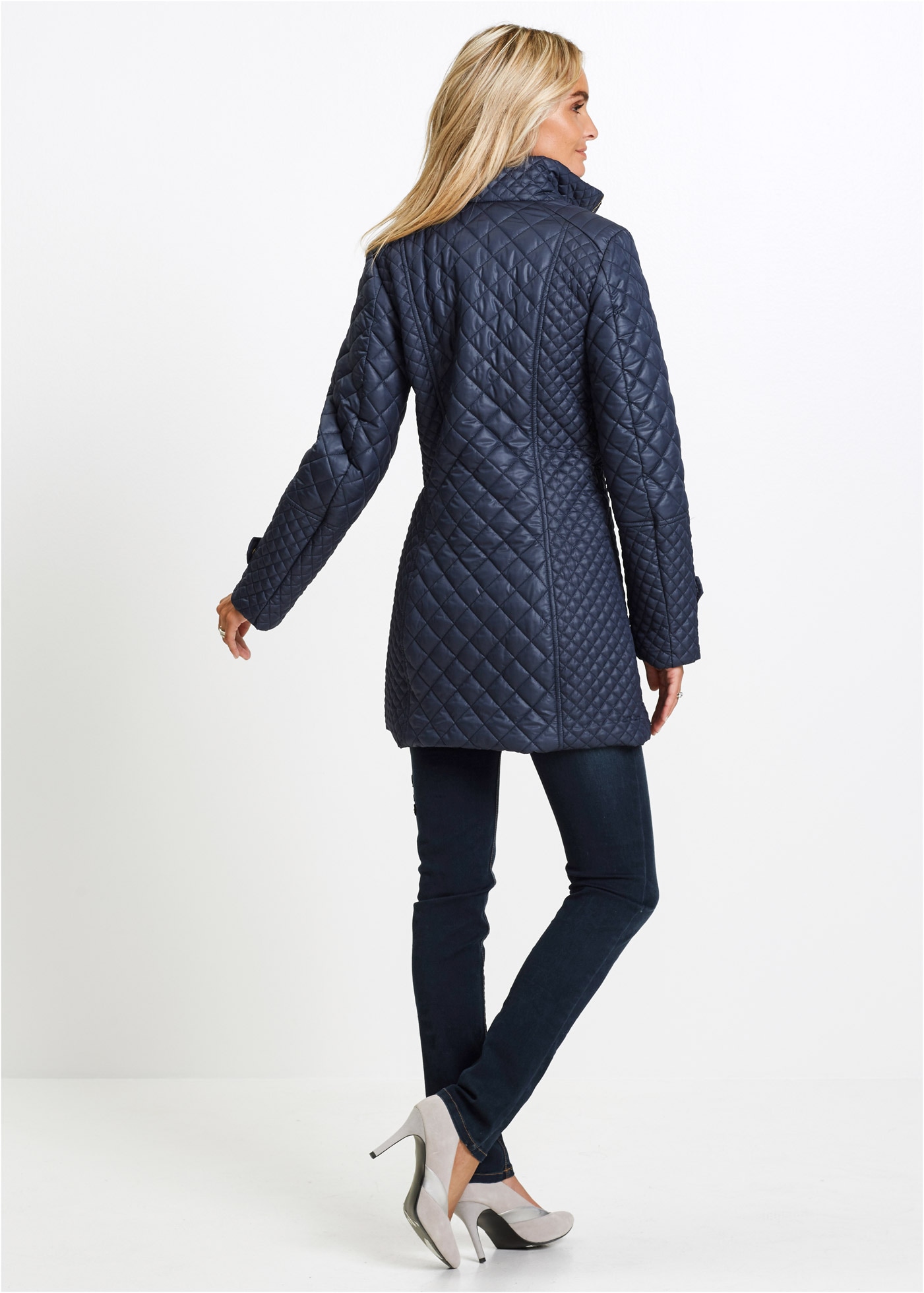 bonprix Manteau matelassé aus Polyester, figurumspielende Passform, mit Stehkragen, unifarben