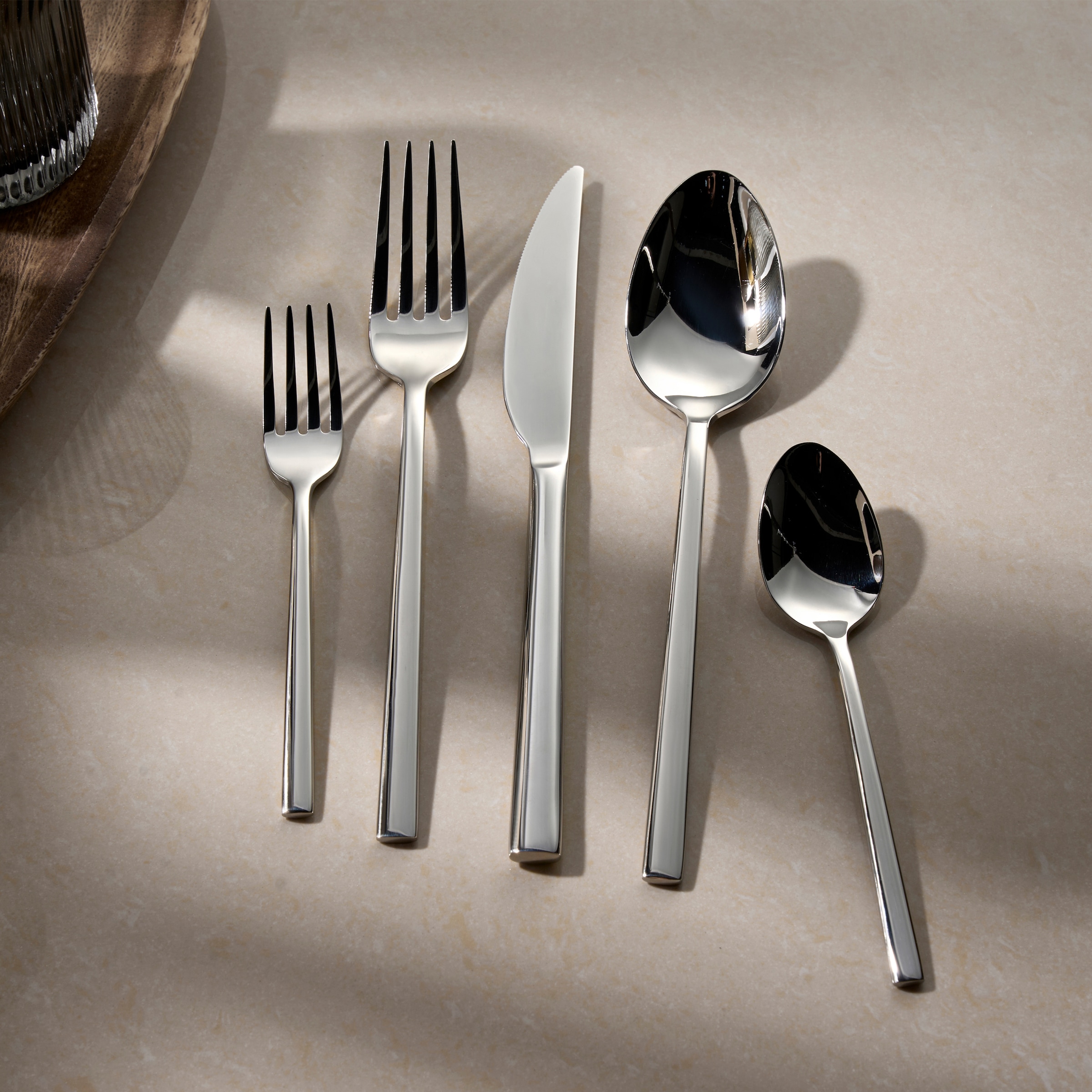 Hanseatic Set de couverts »SMART, wahlweise in glänzender oder matter Optik« design léger et minimaliste