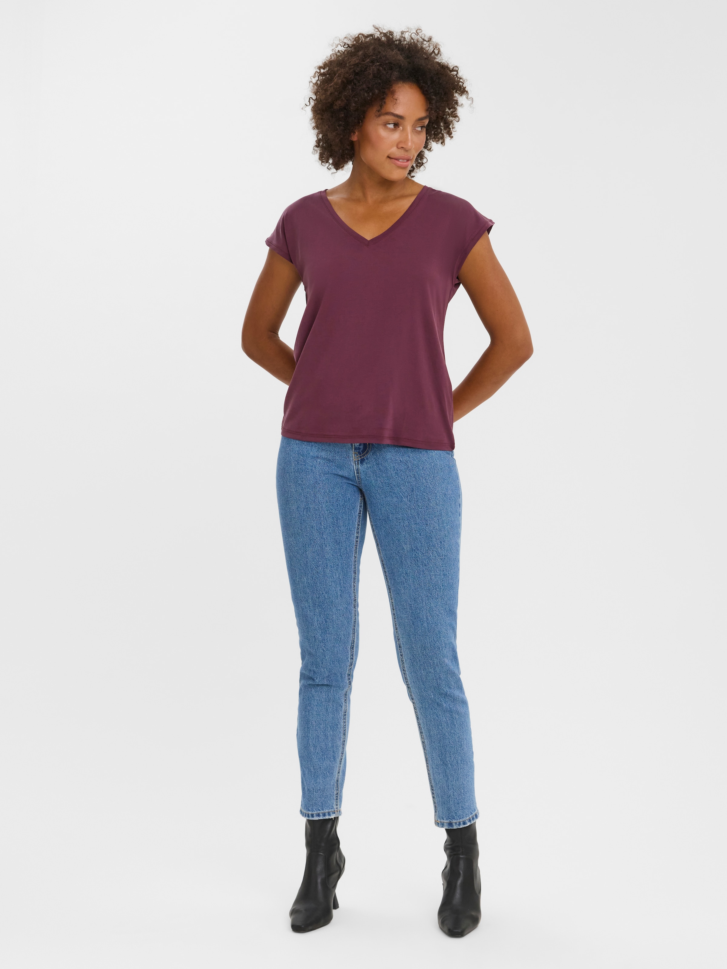 Vero Moda V-Shirt »VMFILLI SS V-NECK TEE GA NOOS«