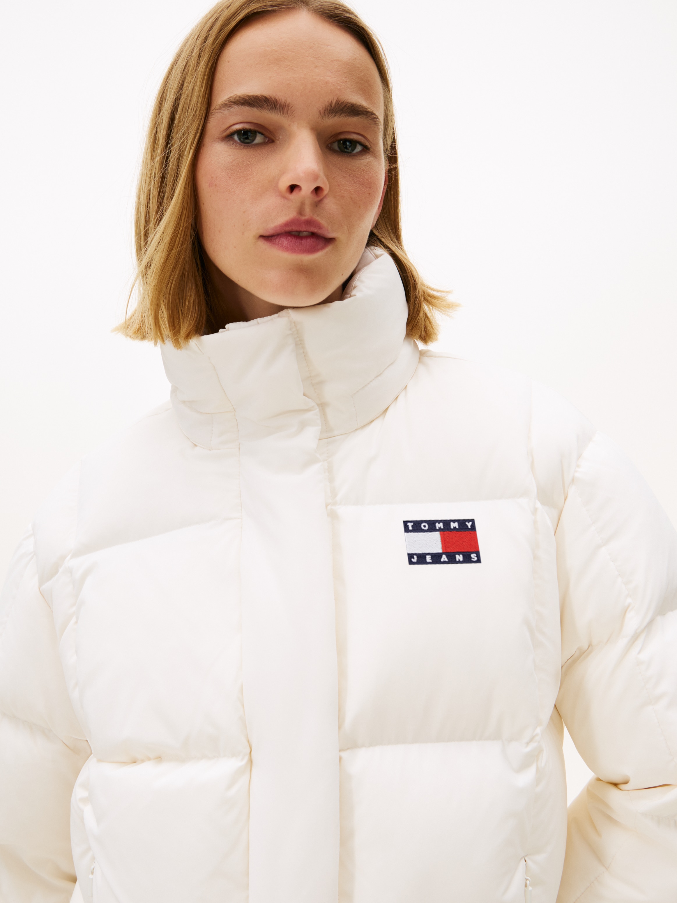 Tommy Jeans Veste matelassée »TJW ALASKA GRID DOWN JACKET EXT« avec capuche