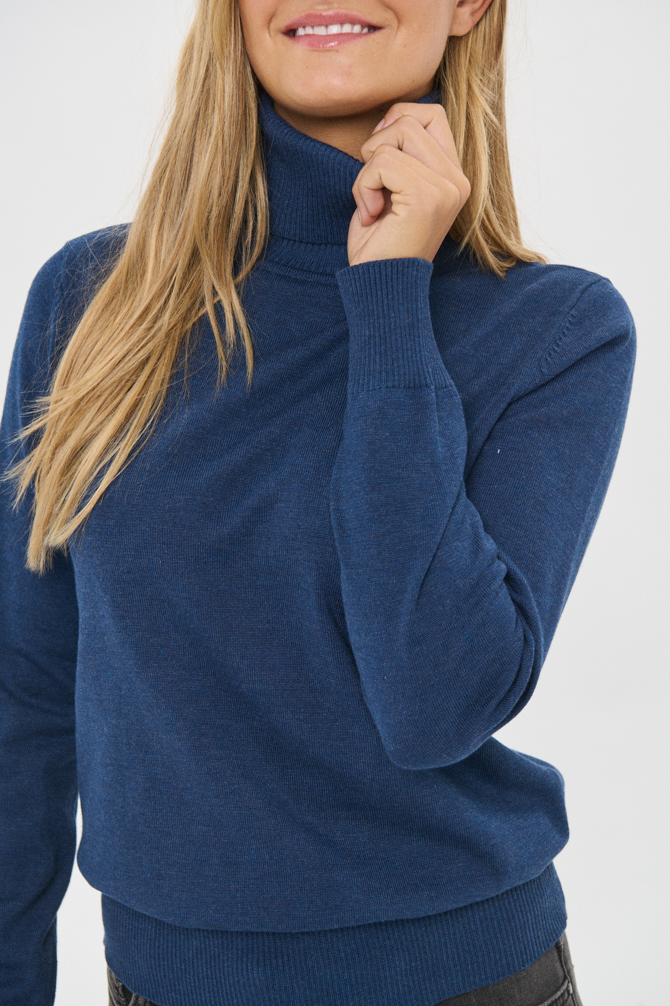 Saint Tropez Rollkragenpullover »J2046, MilaSZ Rollneck« Viskosemischung, Classic fit
