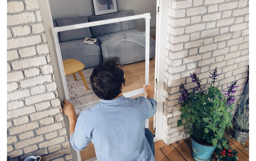 tesa Insektenschutz-Fensterrahmen »FALT Alu Rahmen teleskopierbar Premium für Türen« Packung, Teleskop Alu Rahmen, 1 Stk. tlg. Alu Insektenschutz 80 cm x 170 cm bis 100x cm x 220 cm