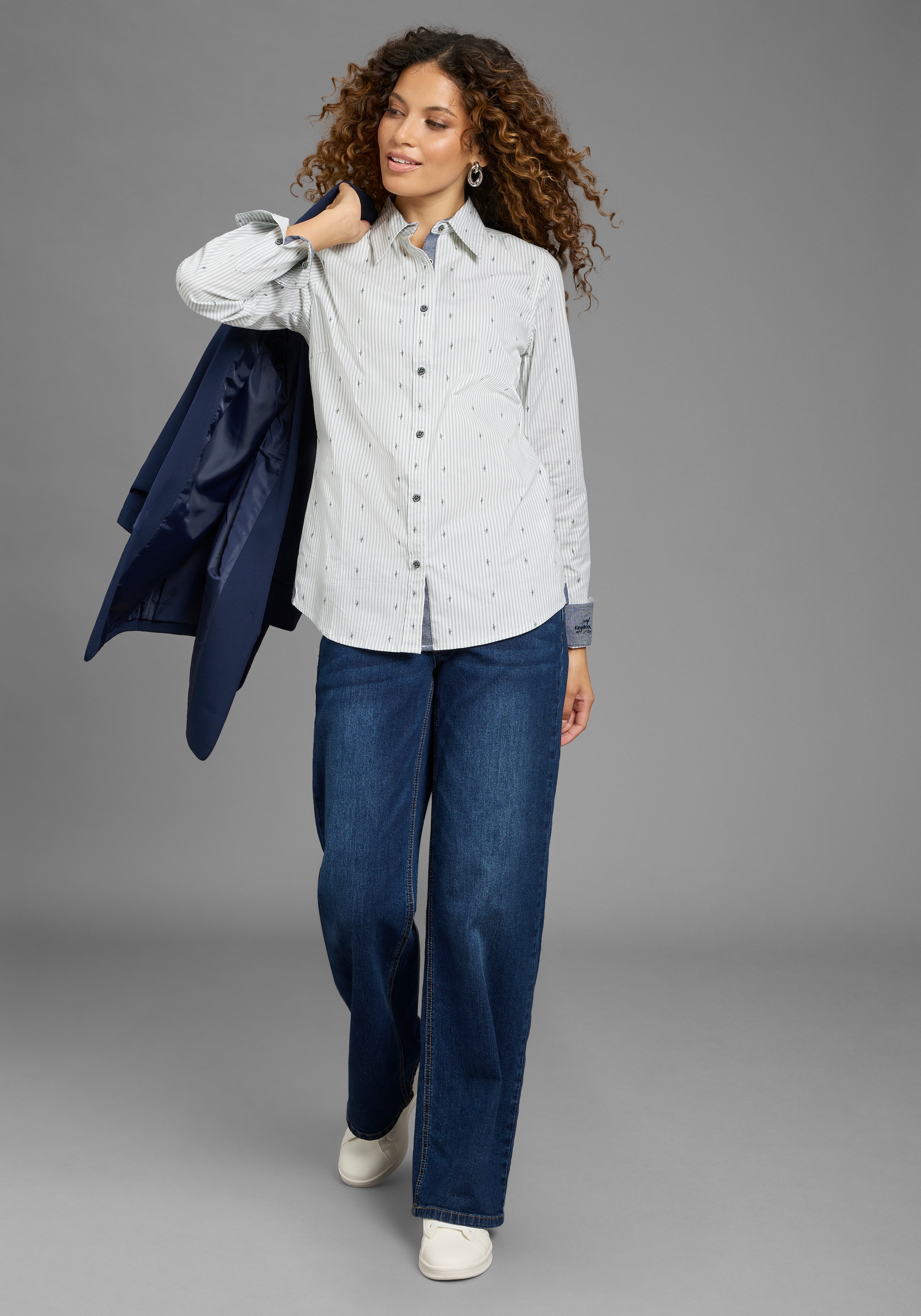 KangaROOS Blouse chemise coupe ajustée, avec pinces, en coton et élasthanne