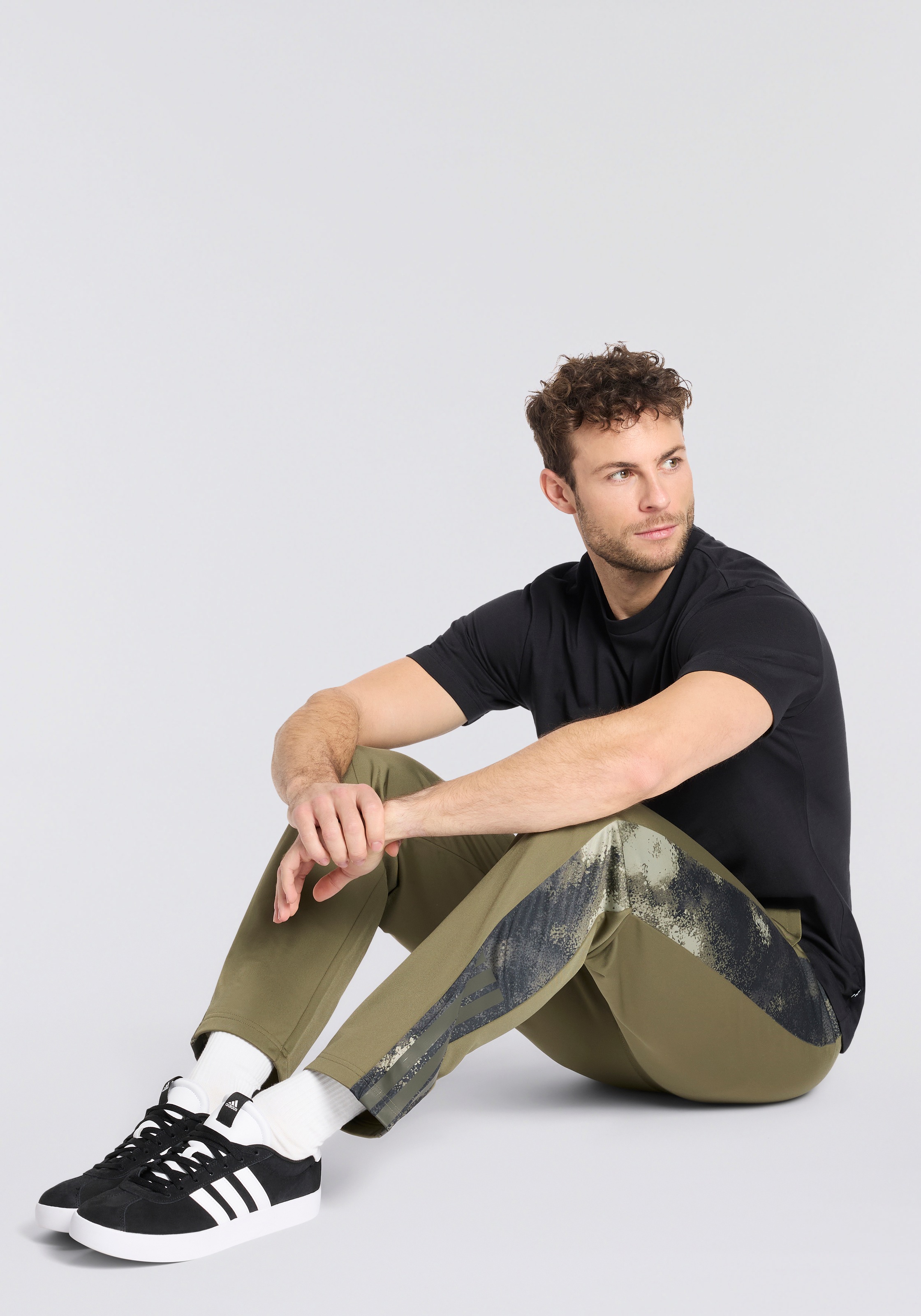 adidas Sportswear T-shirt »SUMMER SLIDE TRIM GRAFIK«