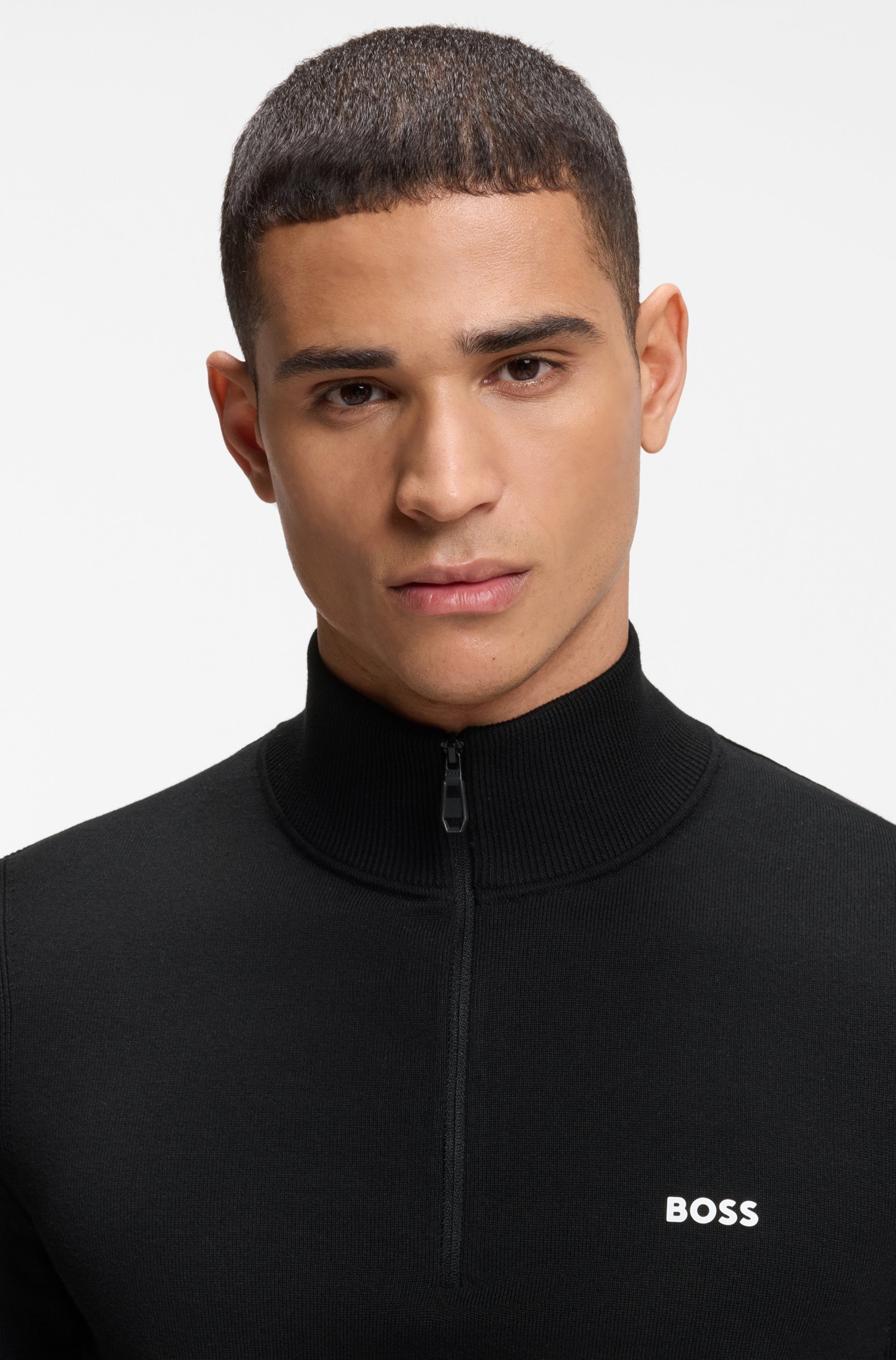 BOSS GREEN Pull en tricot Stehkragen mit Reissverschluss, Regular fit, Logo-Print