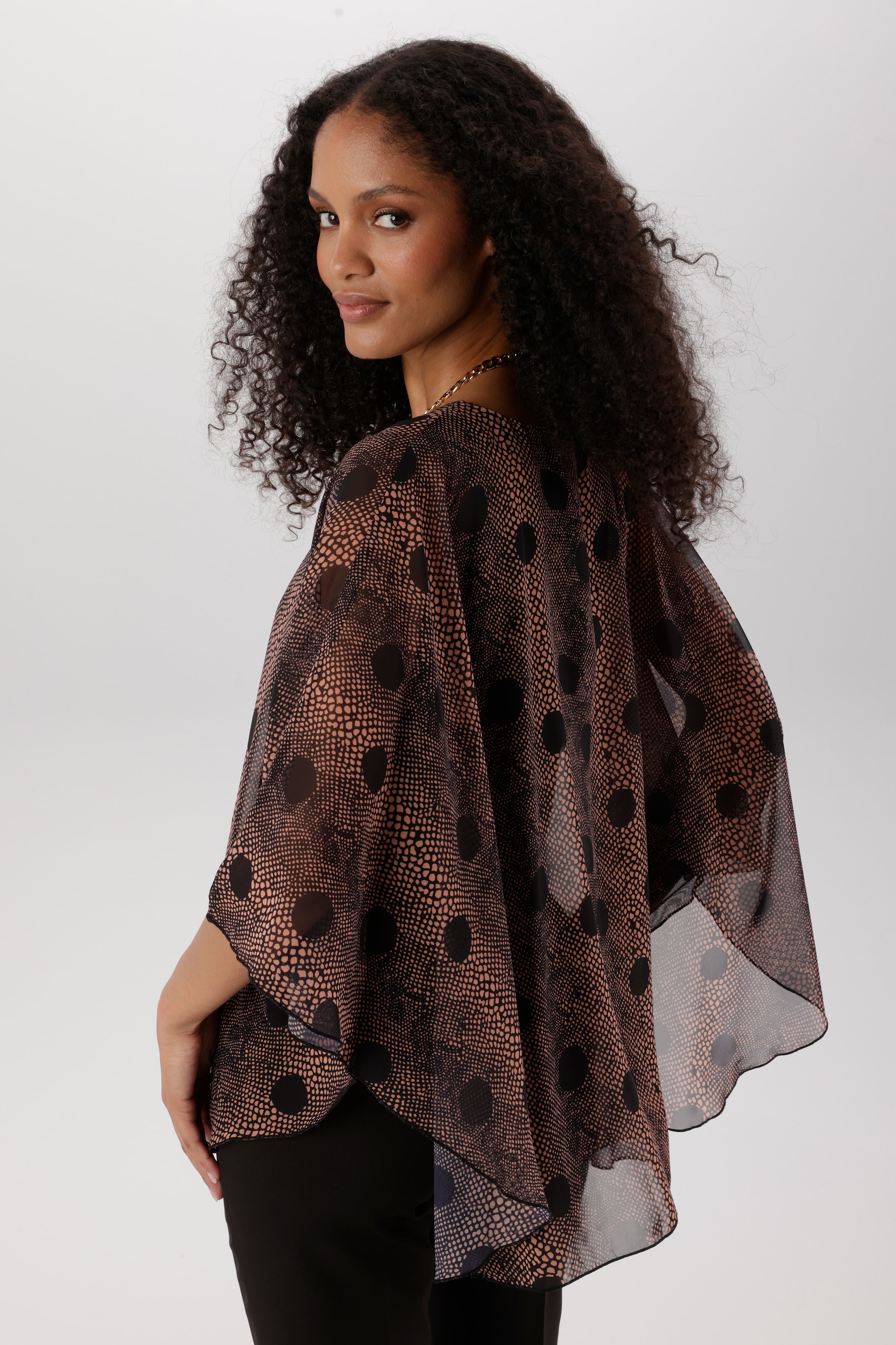 Aniston SELECTED Blouse en mousseline en look superposé à la mode et imprimé animalier - NOUVELLE COLLECTION