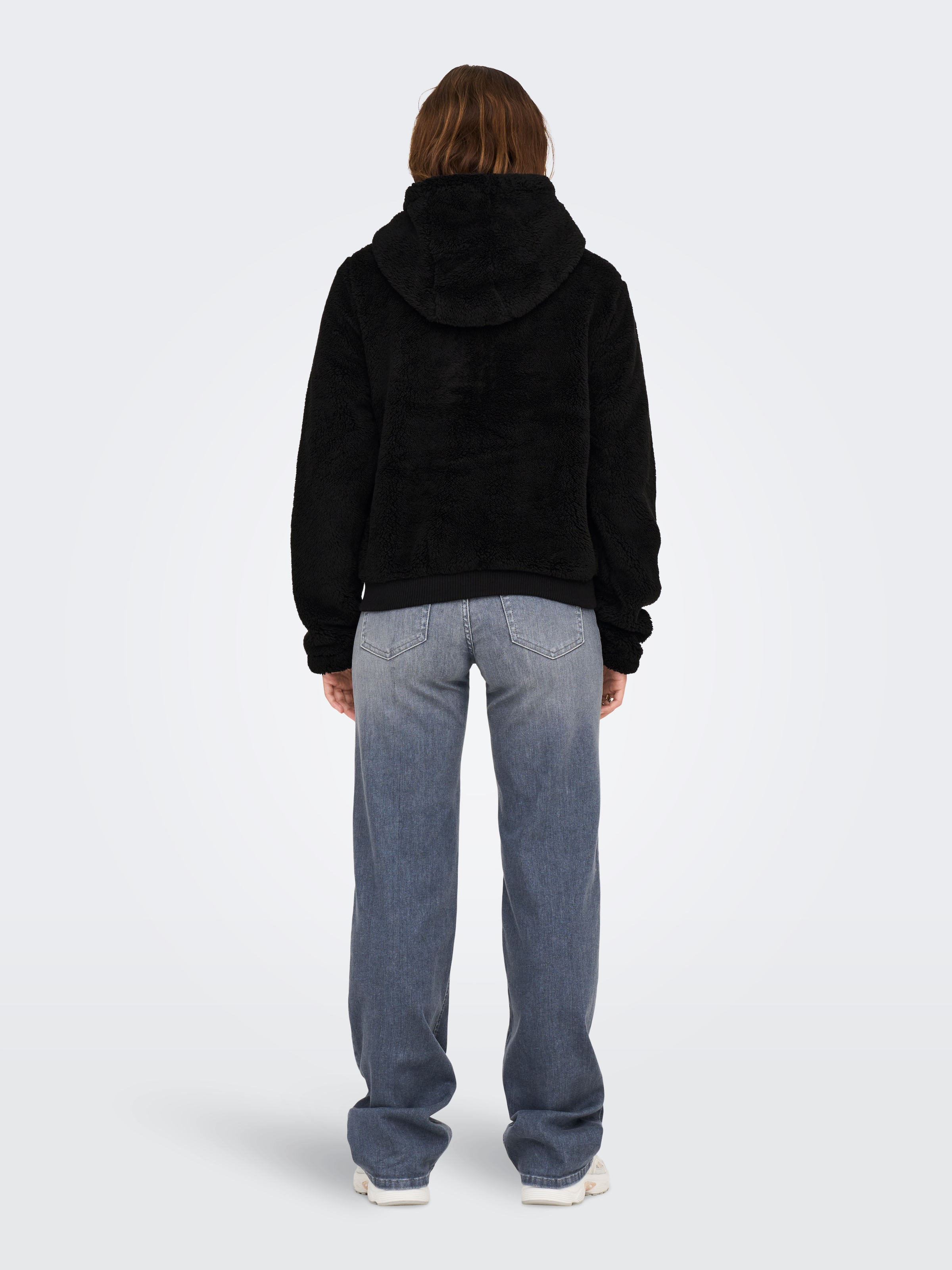 ONLY Kapuzenplüschjacke »ONLNEWANNA CONTACT SHERPA JKT OTW NOOS« mit Kapuze Kunstfaser