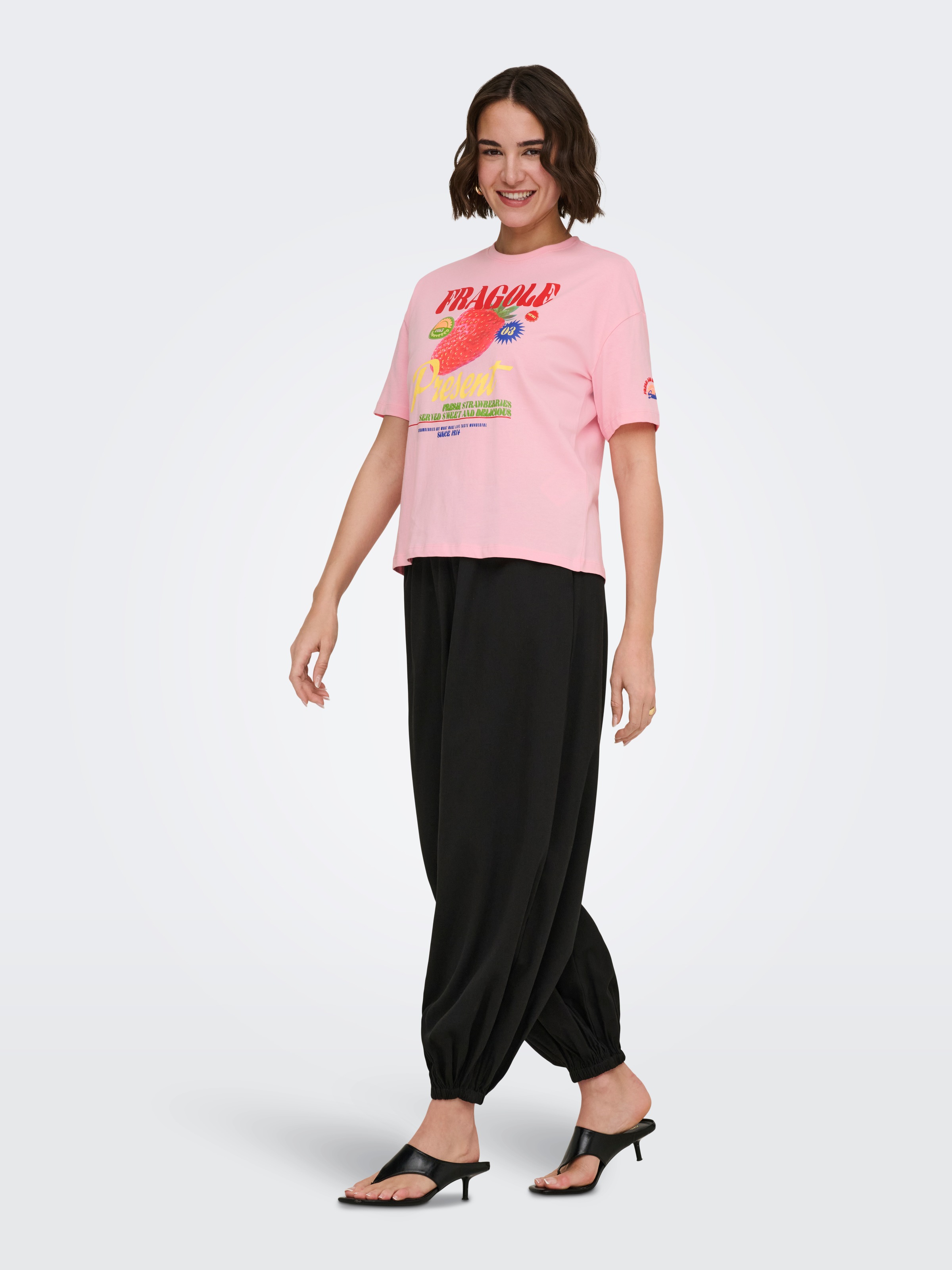 ONLY T-shirt à manches courtes »ONLBOLETTE LIFE S/S TOP BOX CC JRS« avec un imprimé voyant
