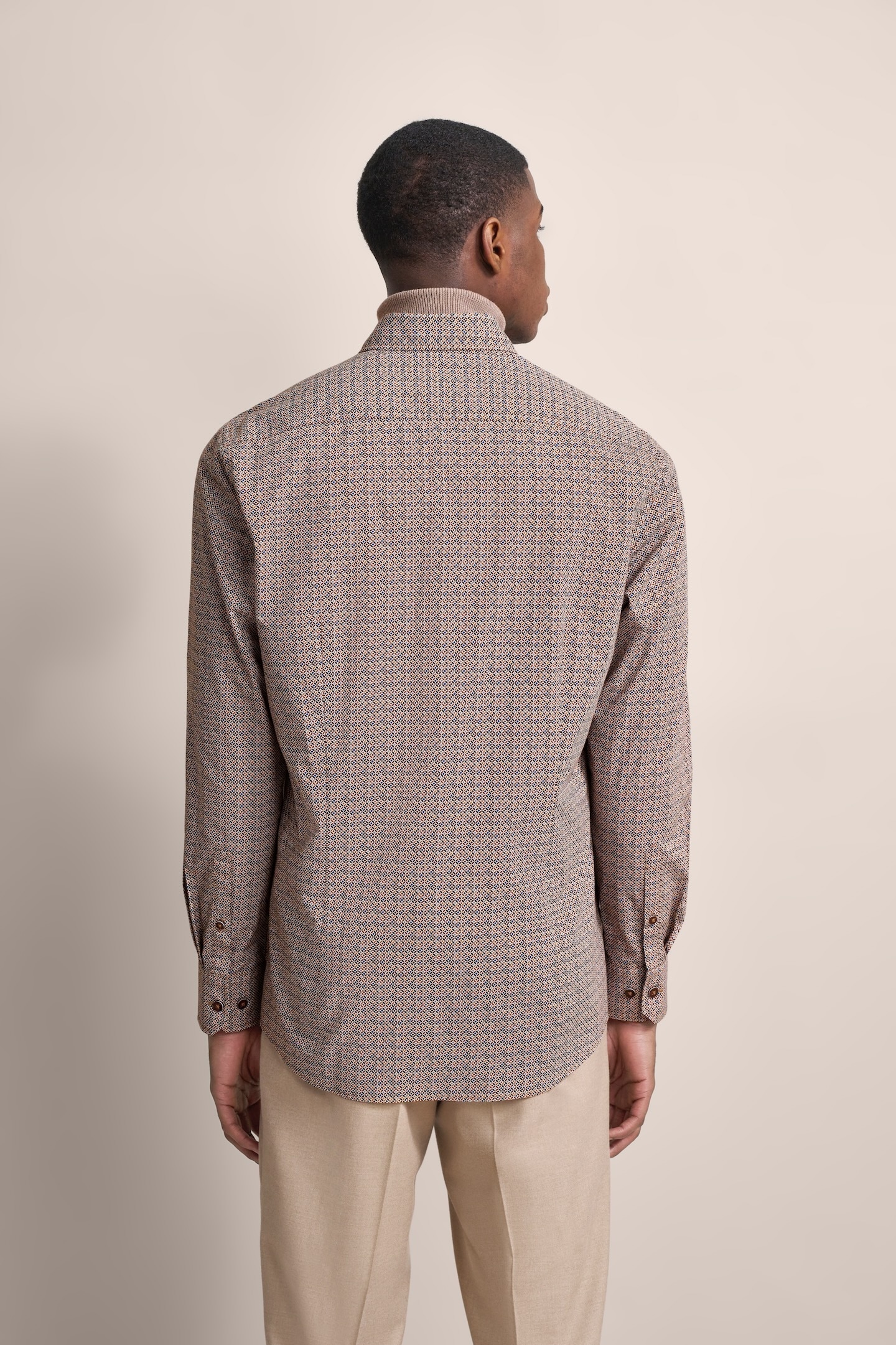 bugatti Chemise à manches longues mit moderner Passform