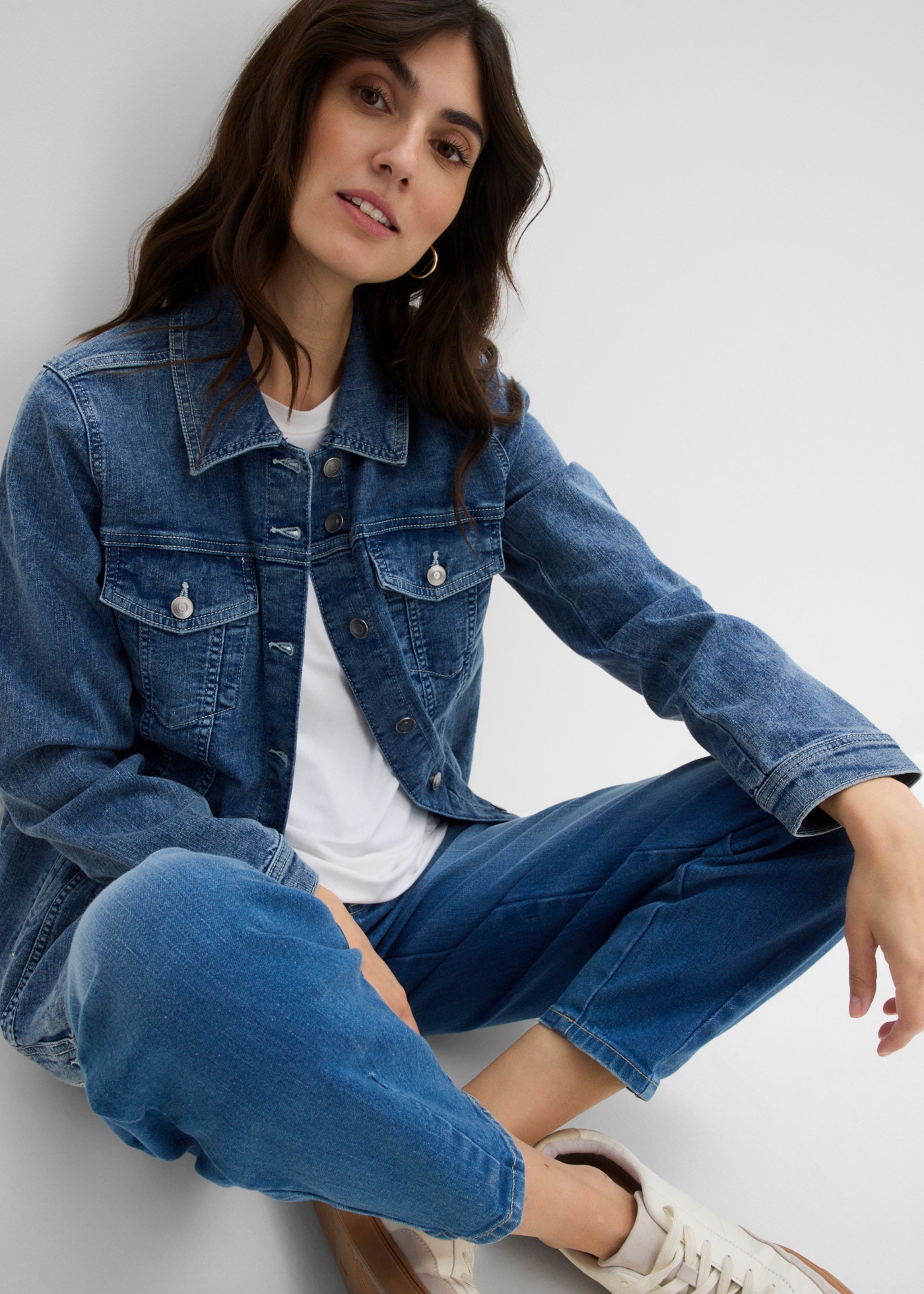 bonprix Veste en jean Coupe loose fit, forme boyfriend ample, avec une part d'élasthanne