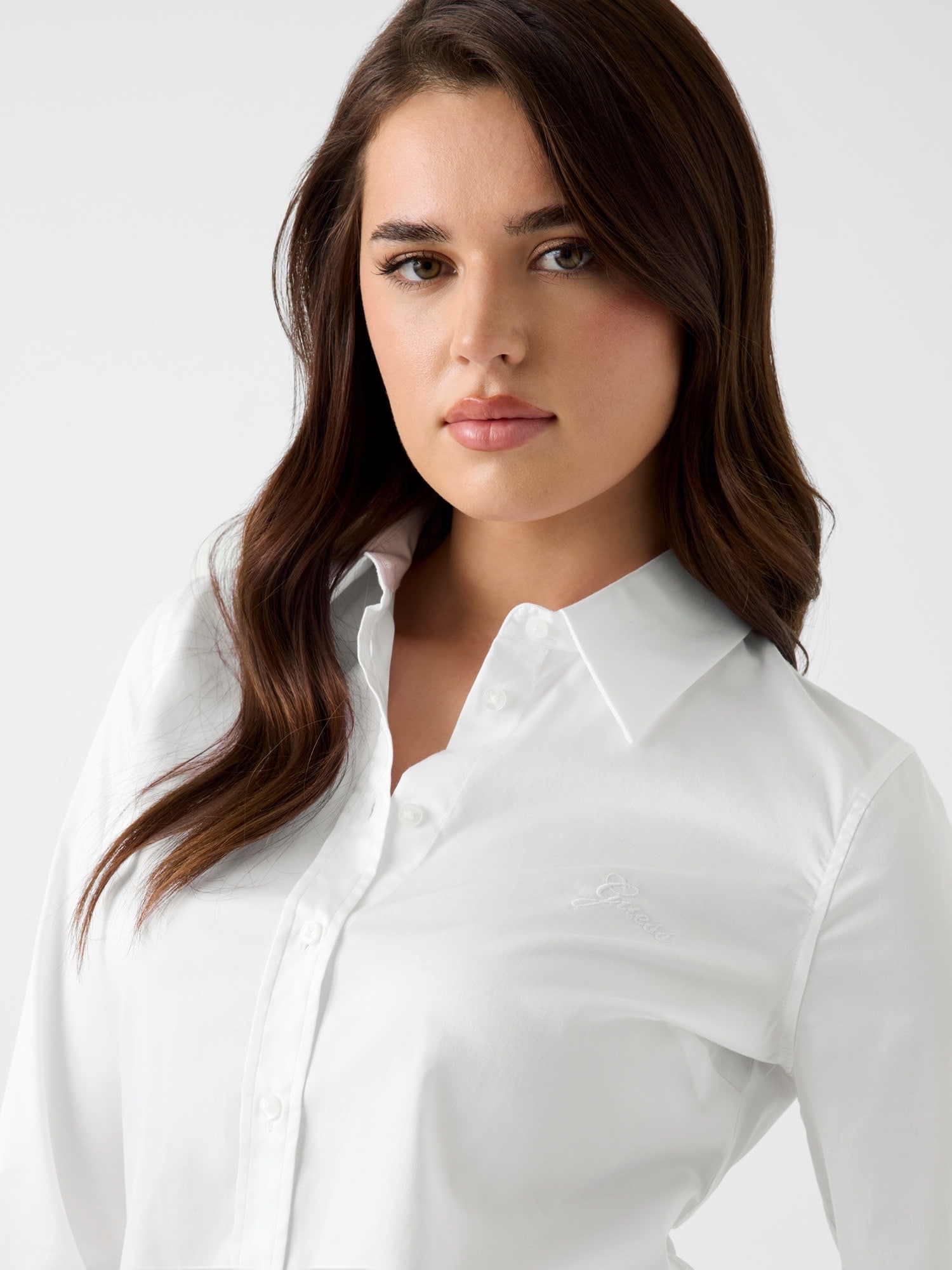 Guess Blouse chemise »NEW CATE SHIRT« mit Logostickerei, Slim Fit