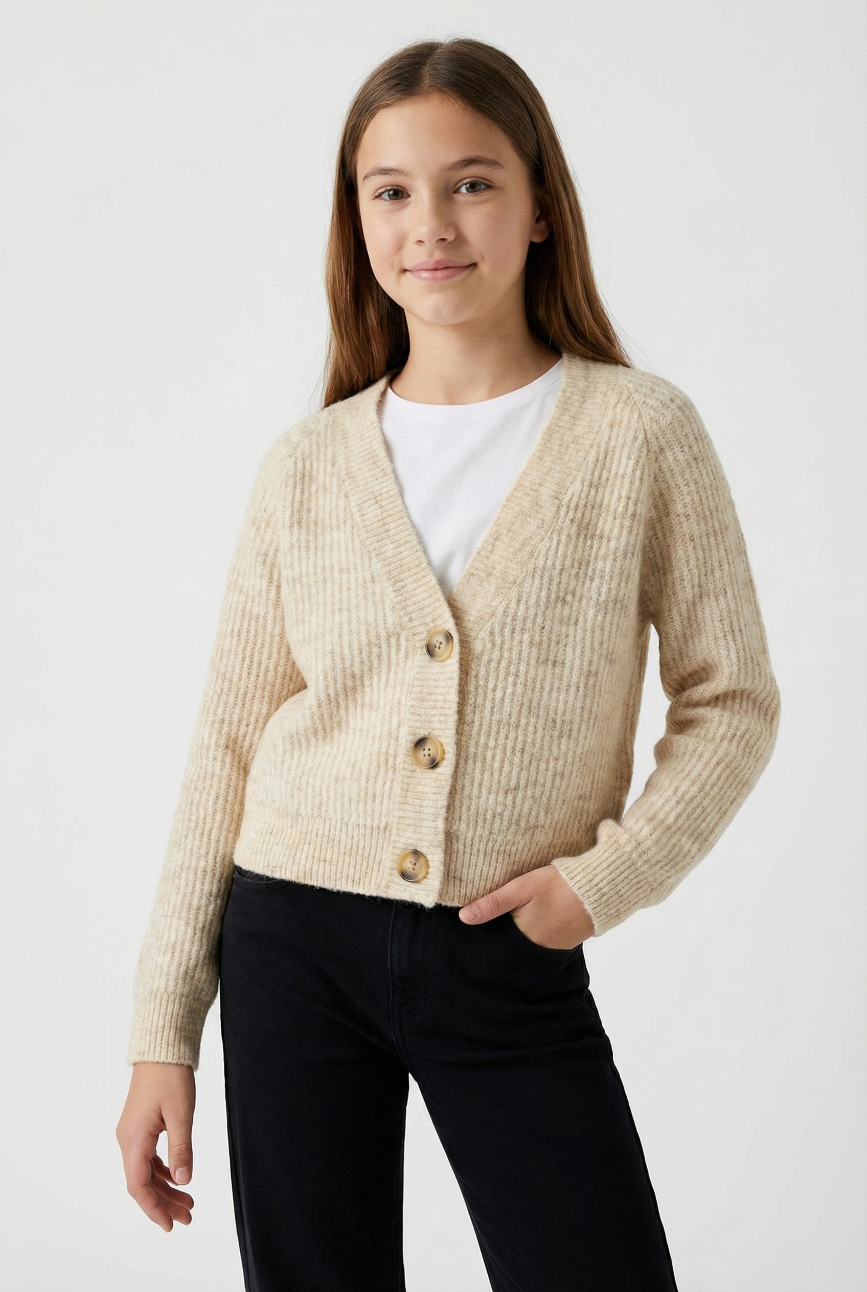 Name It Veste en tricot »NKFHOLLY BOXY SHORT KNIT CARD NOOS« in modischer Boxy-Form, mit tiefem V-Ausschnitt