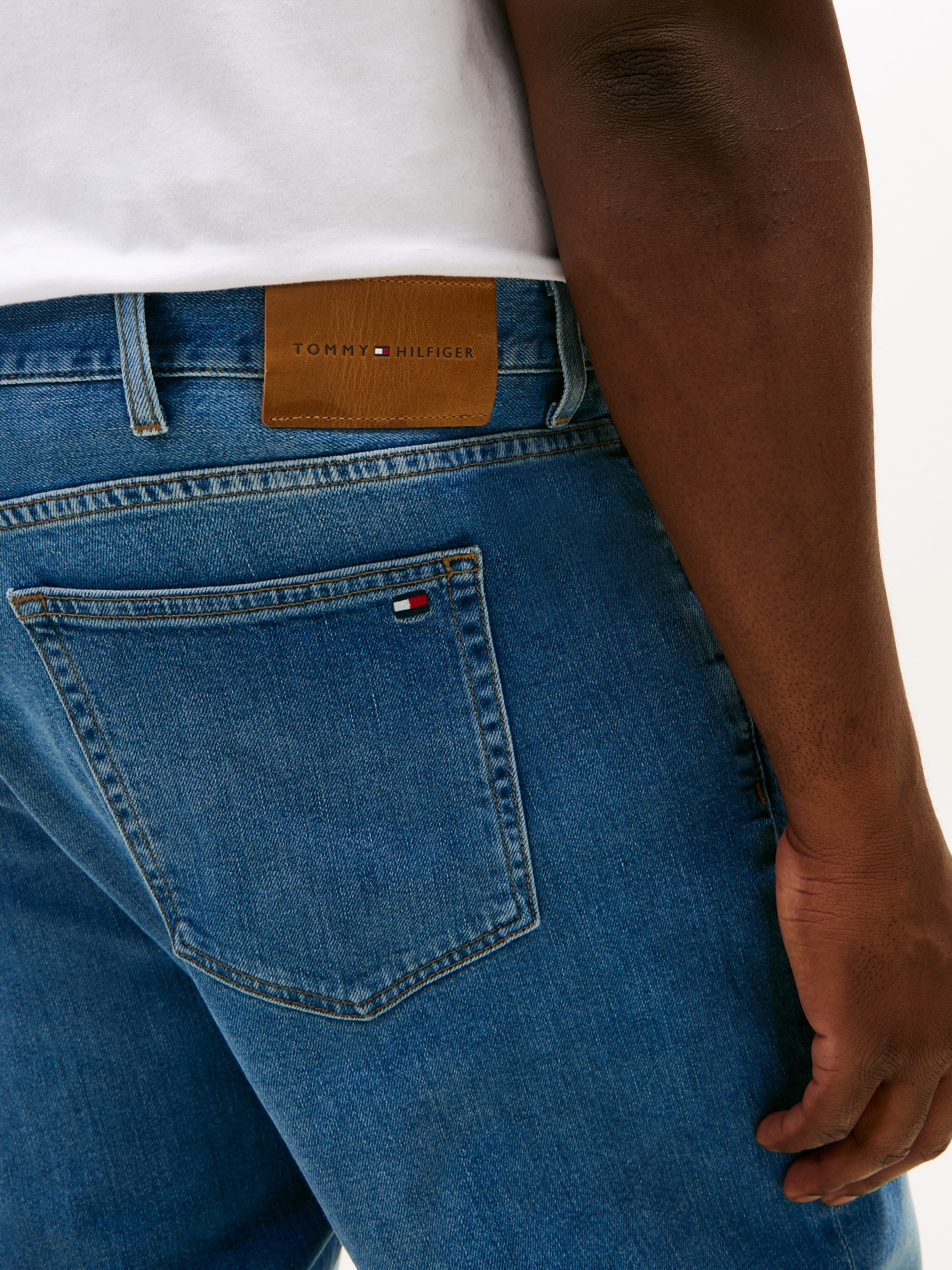 Tommy Hilfiger Big & Tall Gerade Jeans »BT-MADISON« mit Fade-Effekten, regular fit, gerades Bein, Grosse Grössen