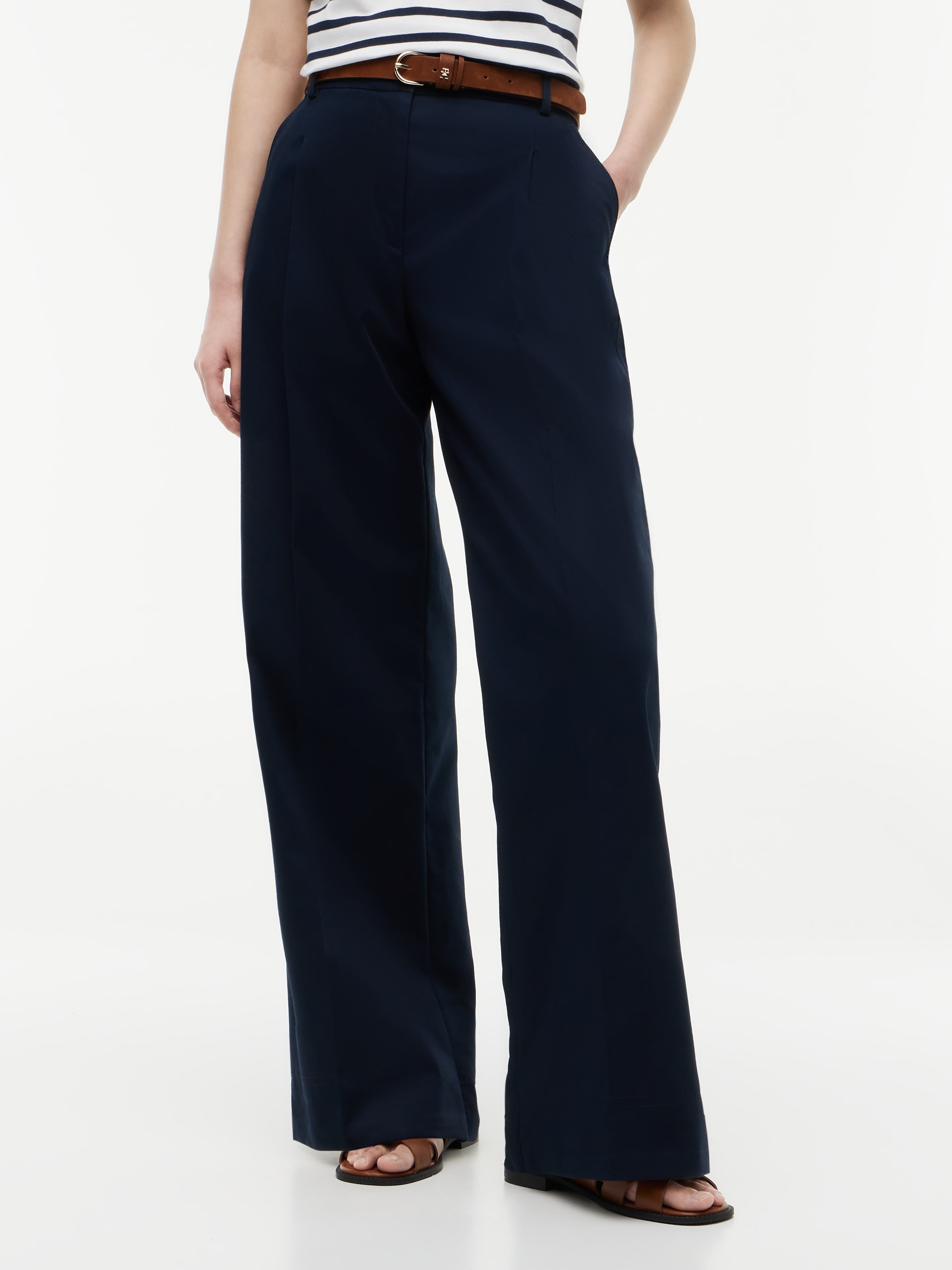 Tommy Hilfiger Pantalon de costume »CHINO DRESSING WIDE LEG«  En coton pur, avec jambes larges