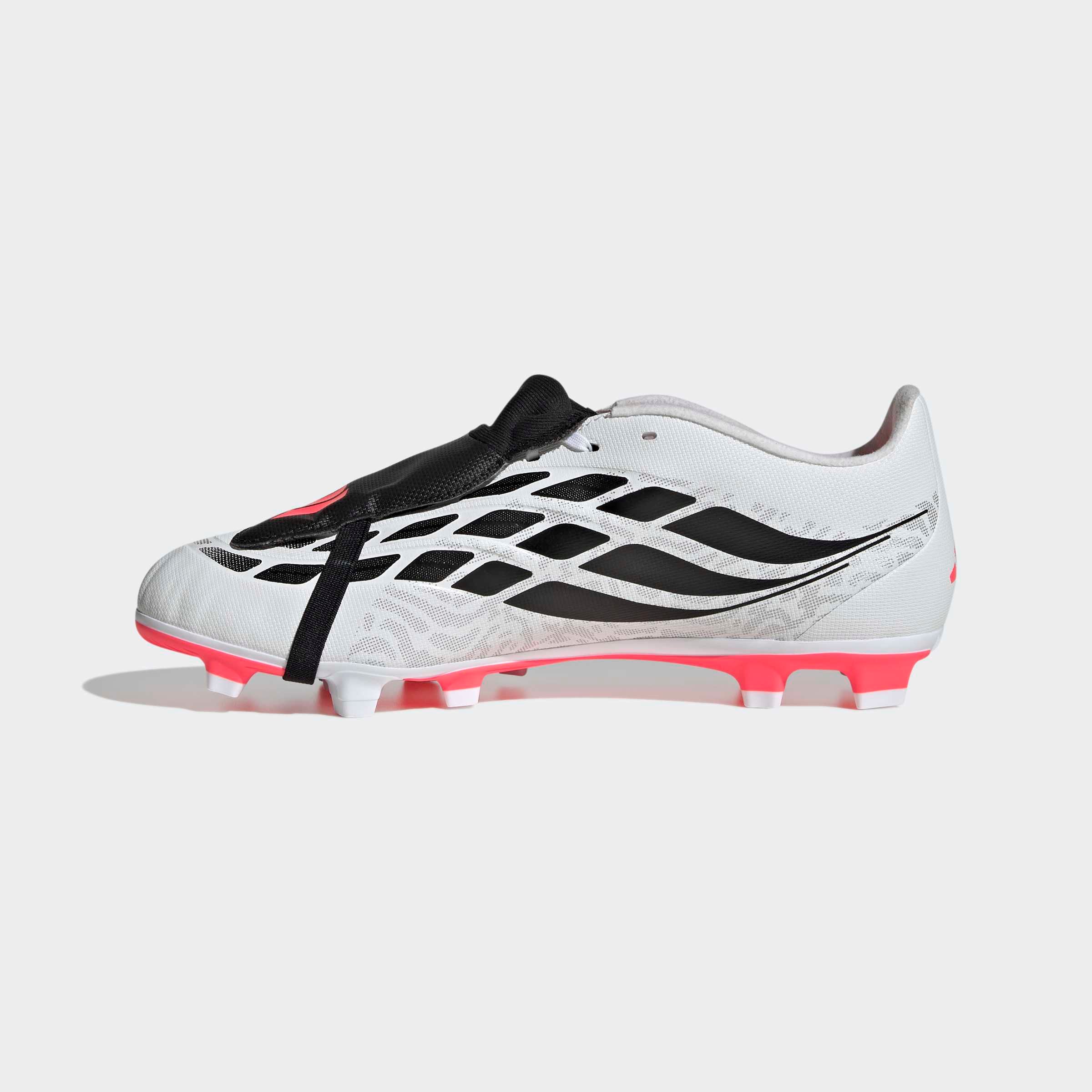 adidas Performance Fussballschuh »PREDATOR CLUB , UMSCHLAGBARE ZUNGE, FESTE / GEMISCHTE BÖDEN«  für viele verschiedene Böden geeignet
