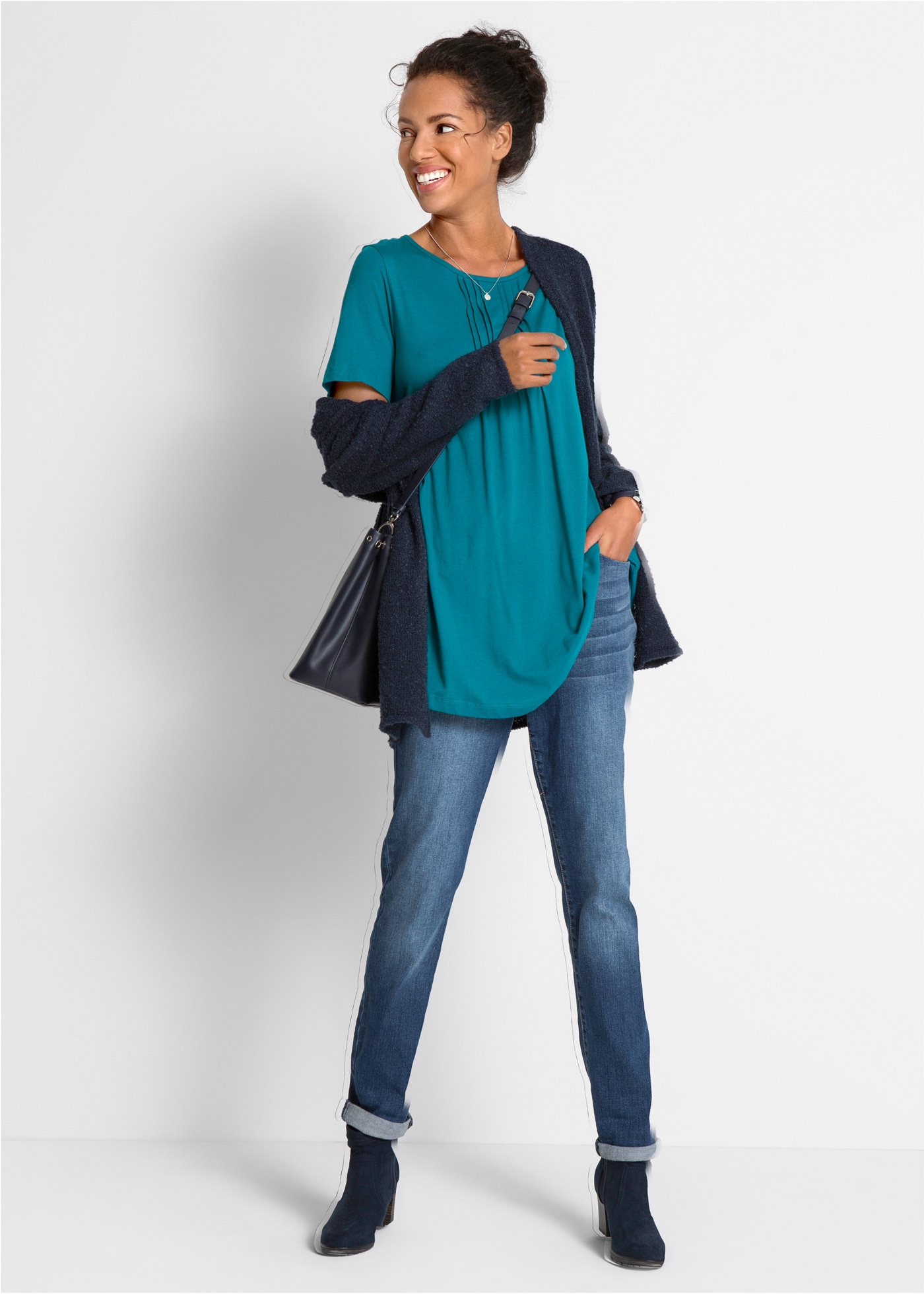 bonprix T-shirt »T-Shirt in A-Linien-Form, kurzarm« A-Linie, Kurzarm, aus Baumwolle und Viskose