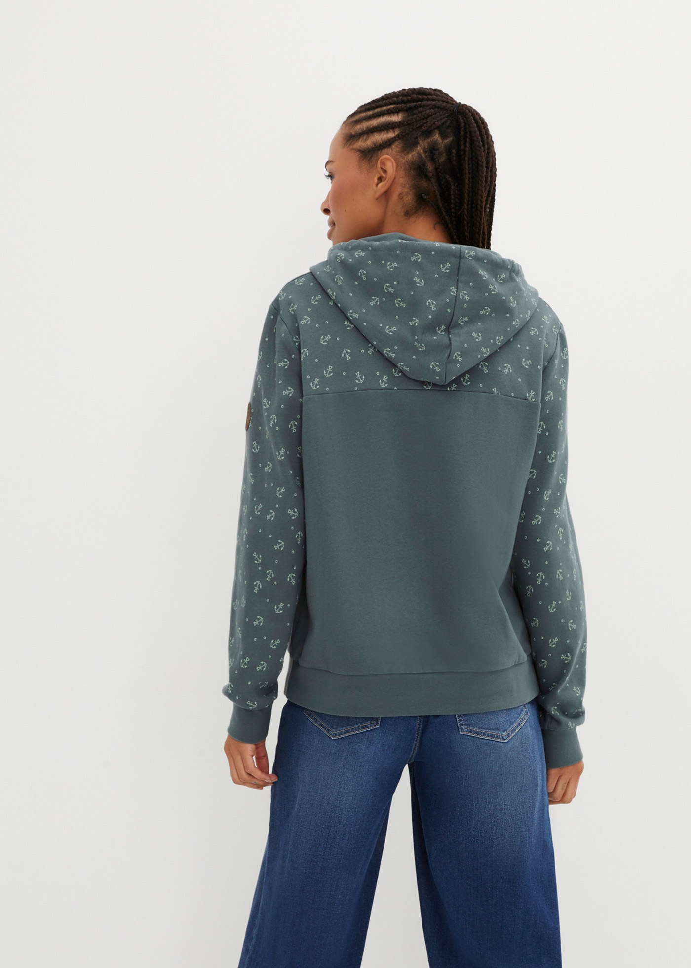 bonprix Hoodie »Kapuzensweatshirt mit Reissverschluss aus reiner Baumwolle«, lässig geschnittene Passform, mit maritimem Muster und Anker-Motiven
