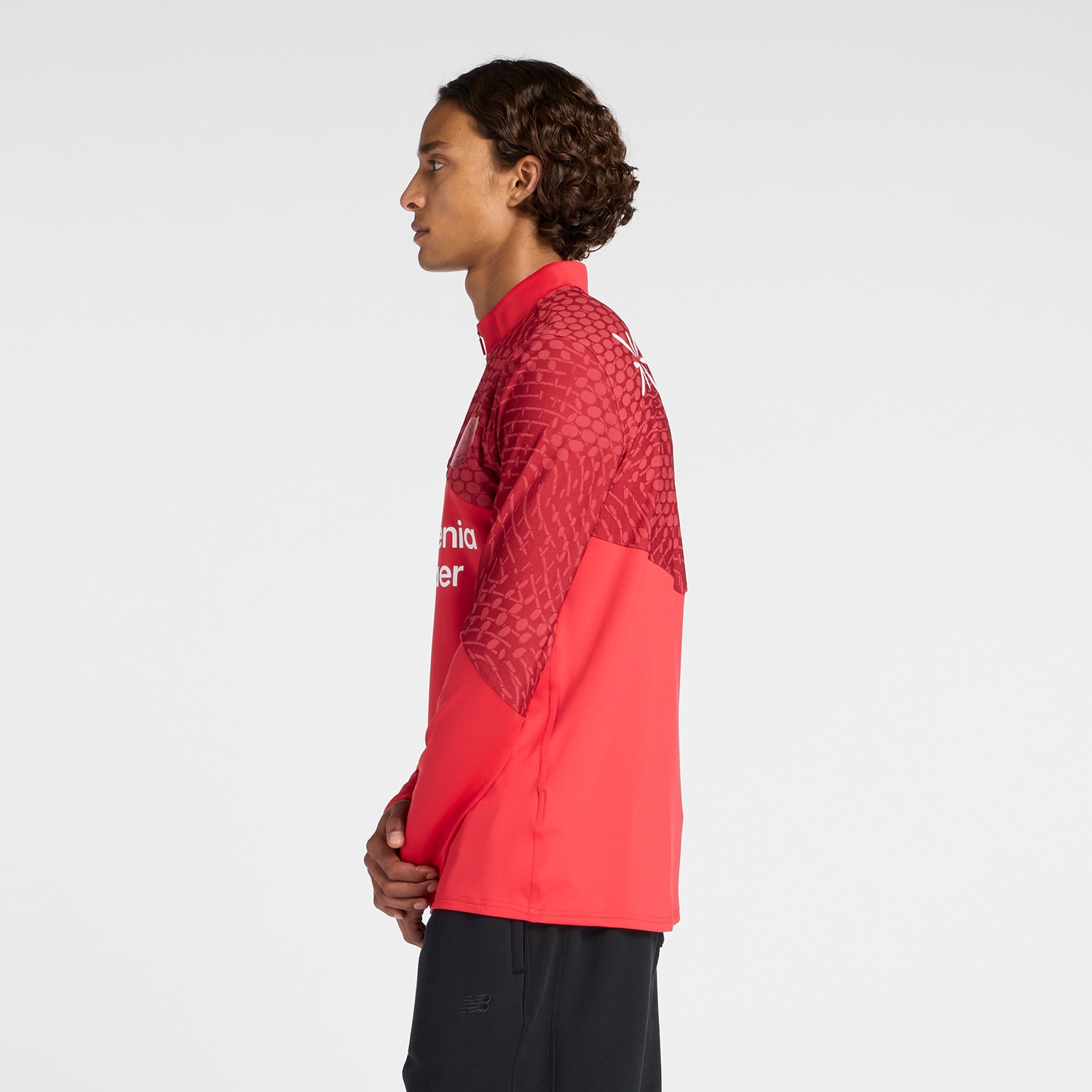 New Balance Trainingsshirt »BAYER 04 LEVERKUSEN MIDLAYER« Langarm-Schnitt, schnell trocknend, atmungsaktiv
