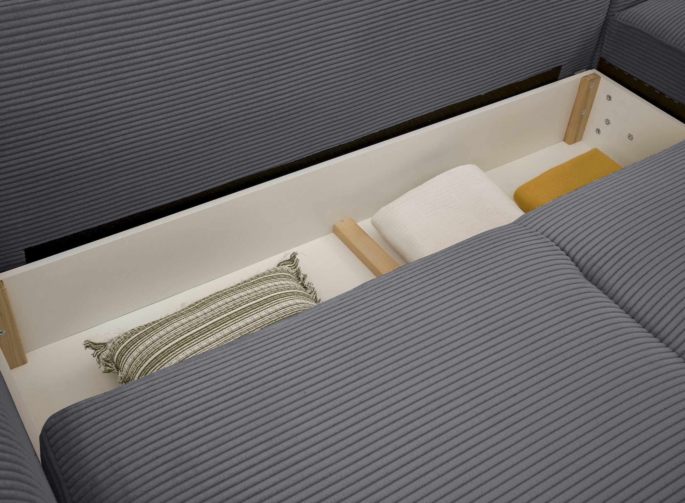 ED EXCITING DESIGN Ecksofa »Angelina L-Form« mit Bettfunktion, Bettkasten & 5 Zierkissen