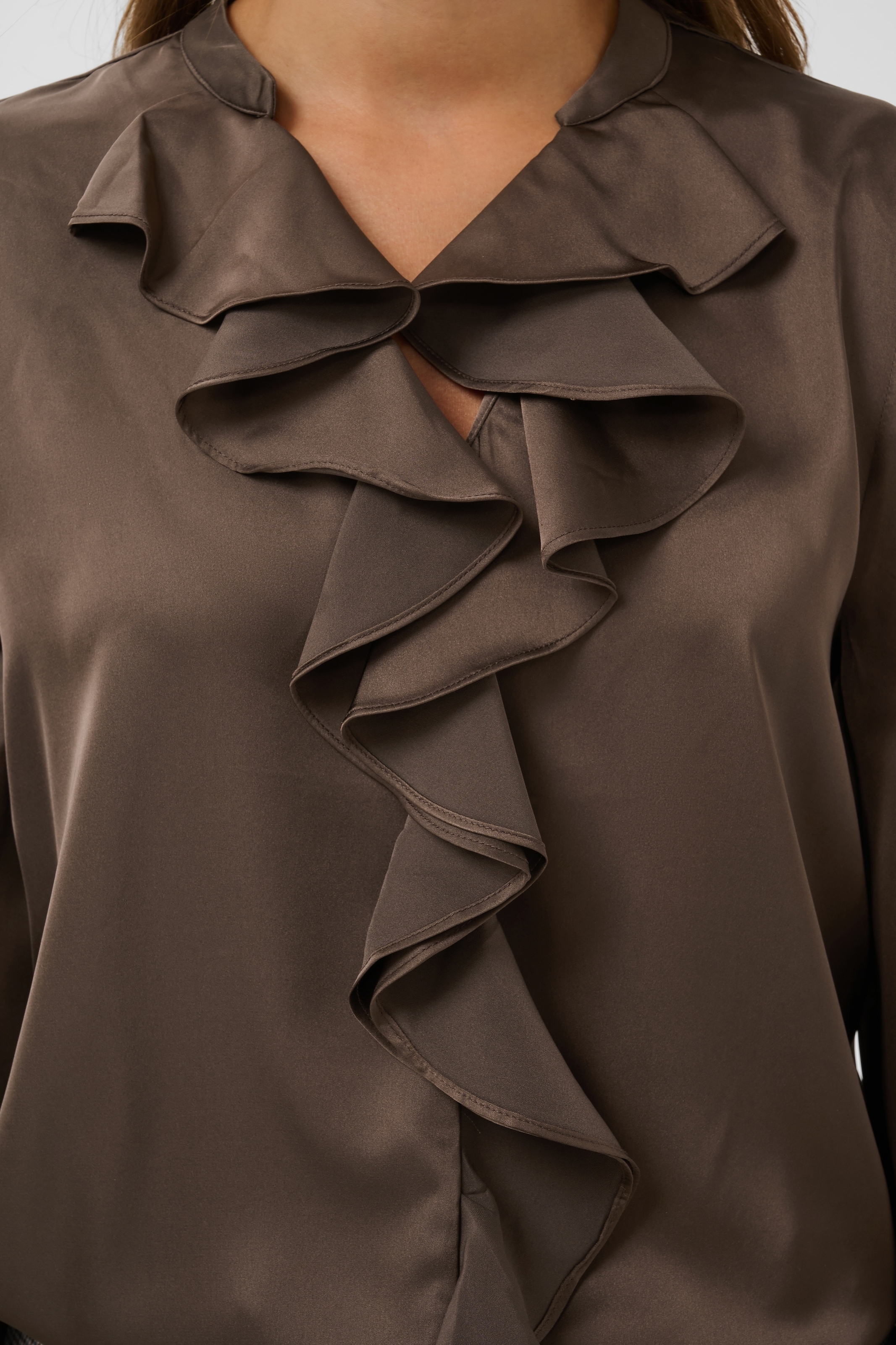 Saint Tropez Chemisier à volants »LodisaSZ Blouse« mélange de matériaux, coupe régulière
