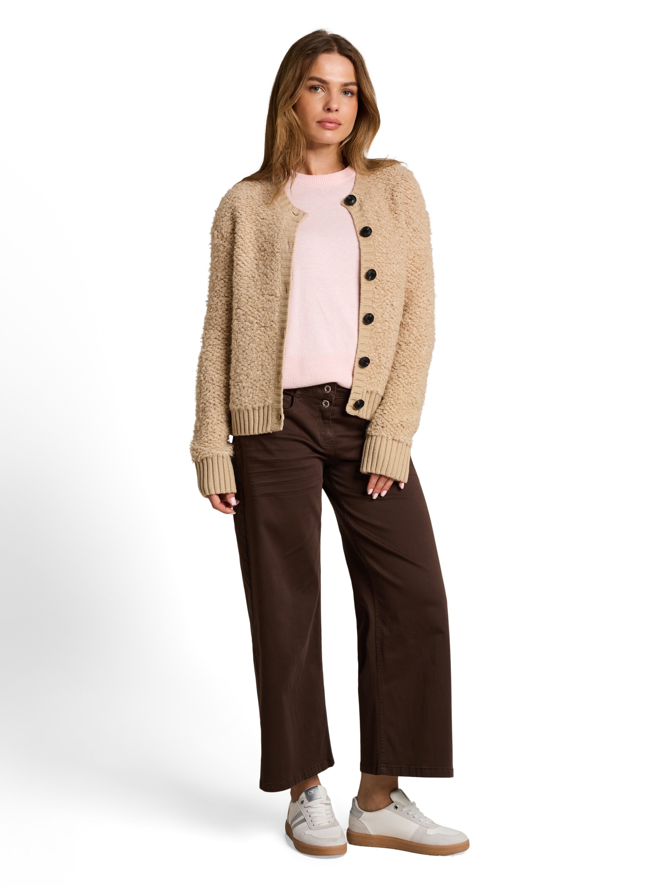 TOM TAILOR Cardigan Strickjacke in trendiger Bouclé-Optik / Rundhals mit Knopfleiste