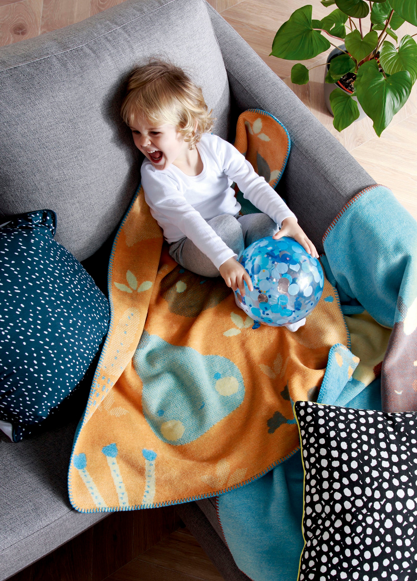 Biederlack Couverture pour bébé »Little Fruits« avec des fruits amusants, couverture douillette