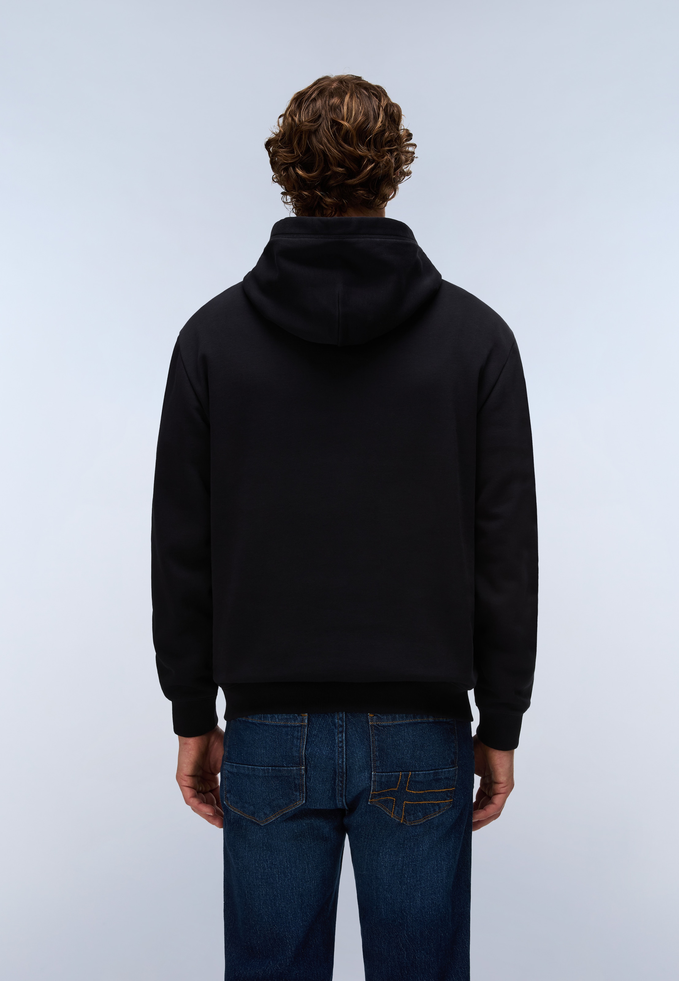 Napapijri Kapuzensweatshirt »B-BOX LOGO H WI BLACK BEAUTY«, sportlicher Look, mit Kapuze, aus Baumwolle und Polyester
