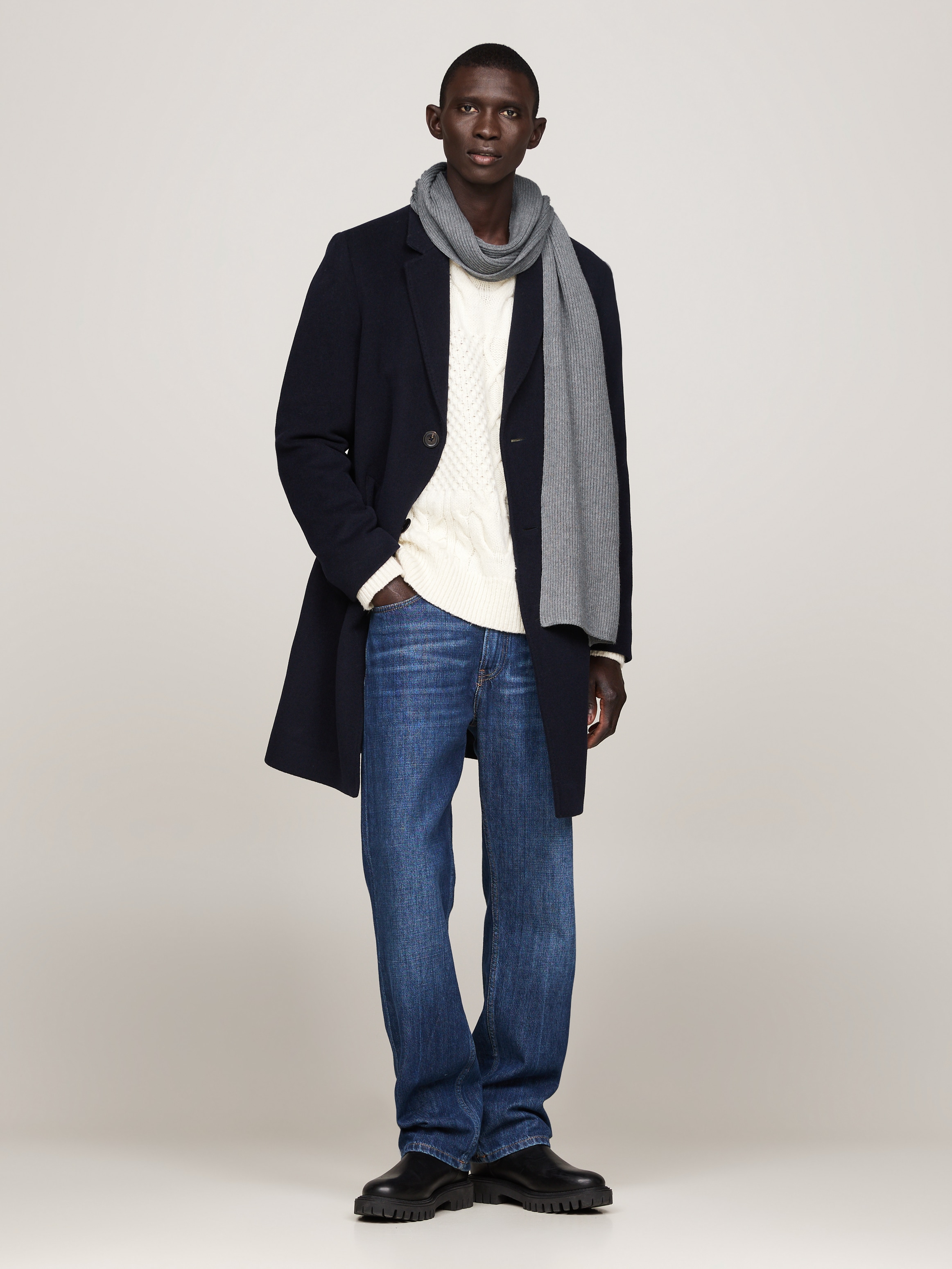 Tommy Hilfiger Strickschal »TH FLAG PIMA COTTON CASH SCARF« mit Logostickerei, mit Kaschmiranteil Unisex