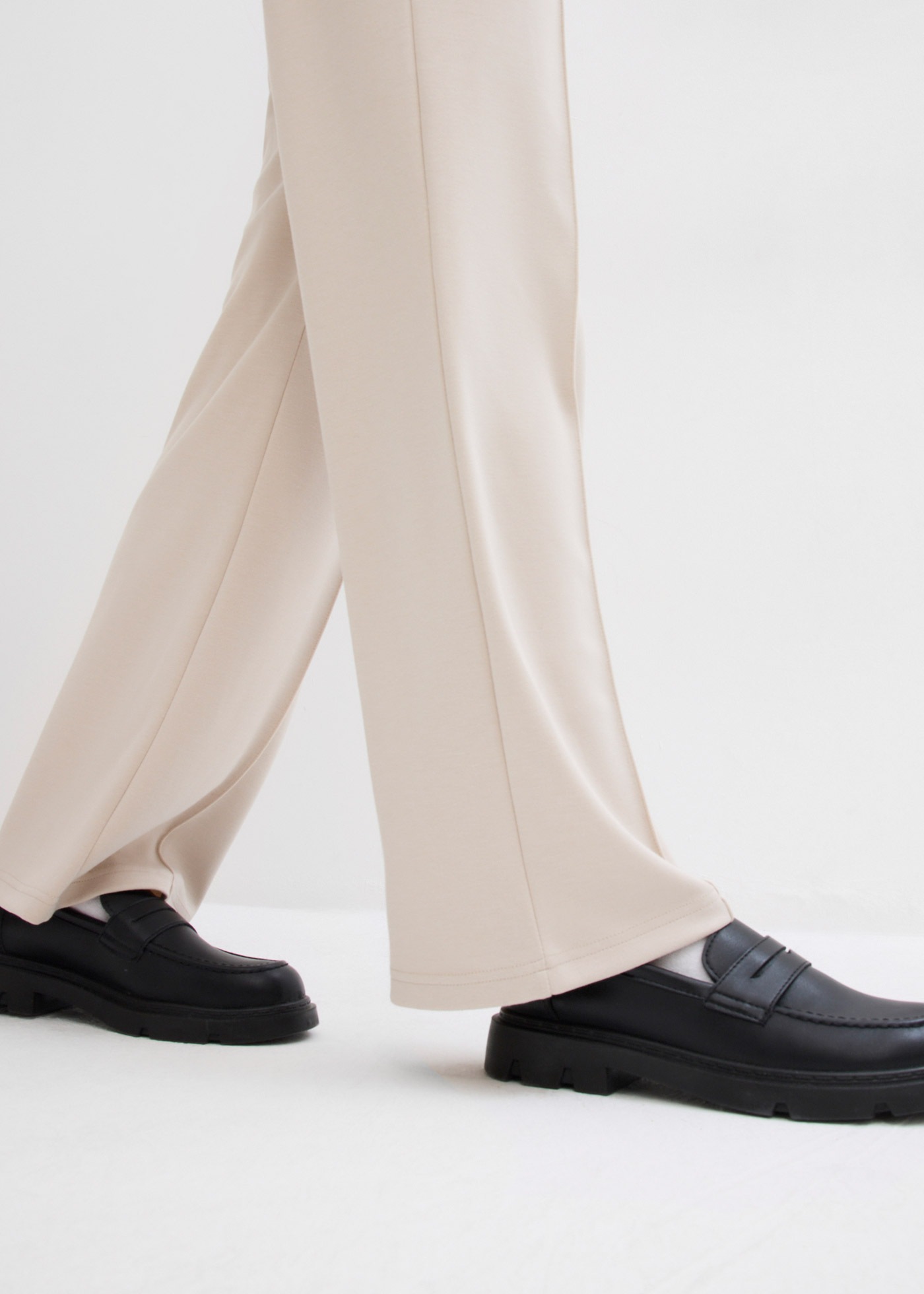 bonprix Pantalon sweat  mit Biese, Regular Fit, mit Elasthan-Anteil