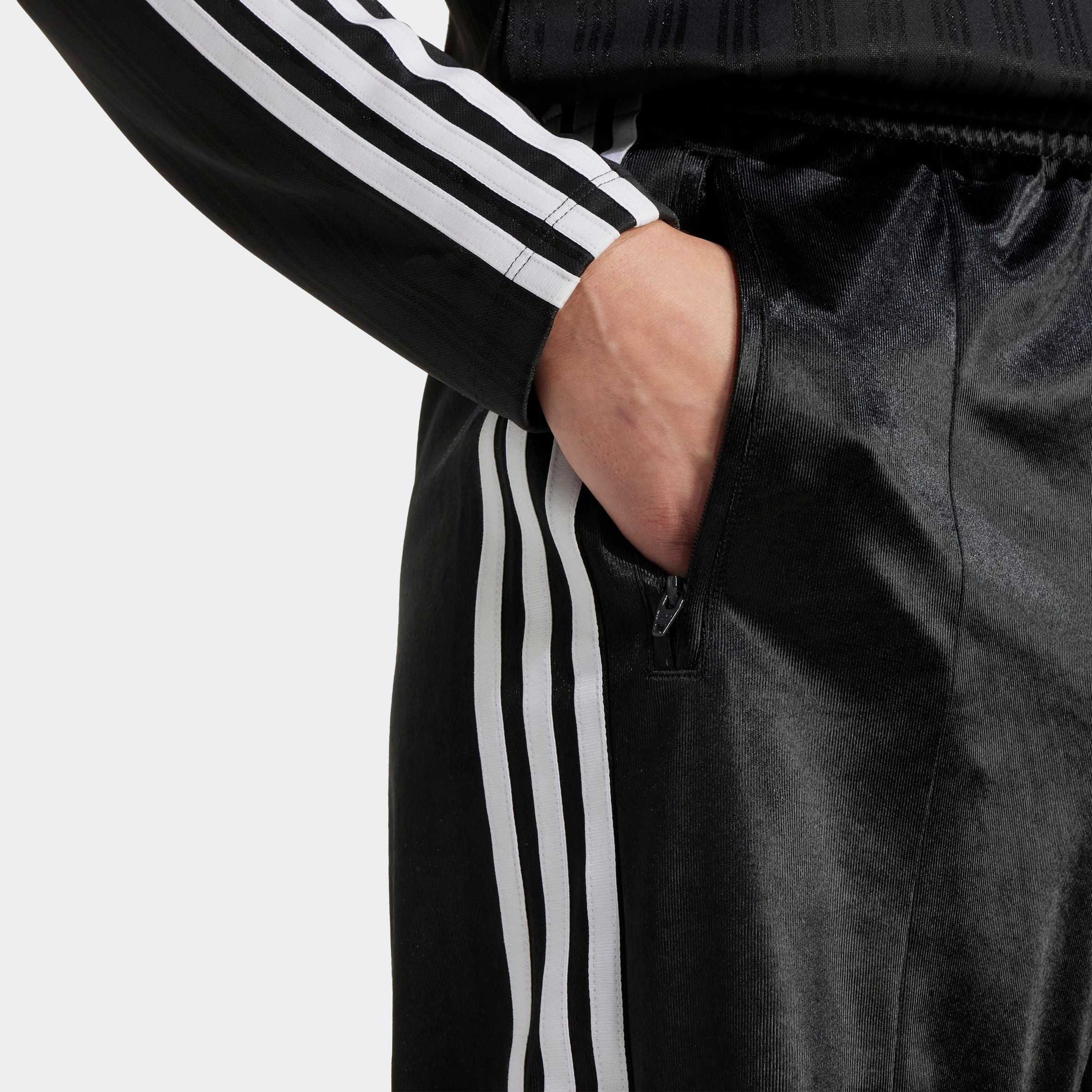 adidas Originals Shorts »FIREBIRD SHORT«