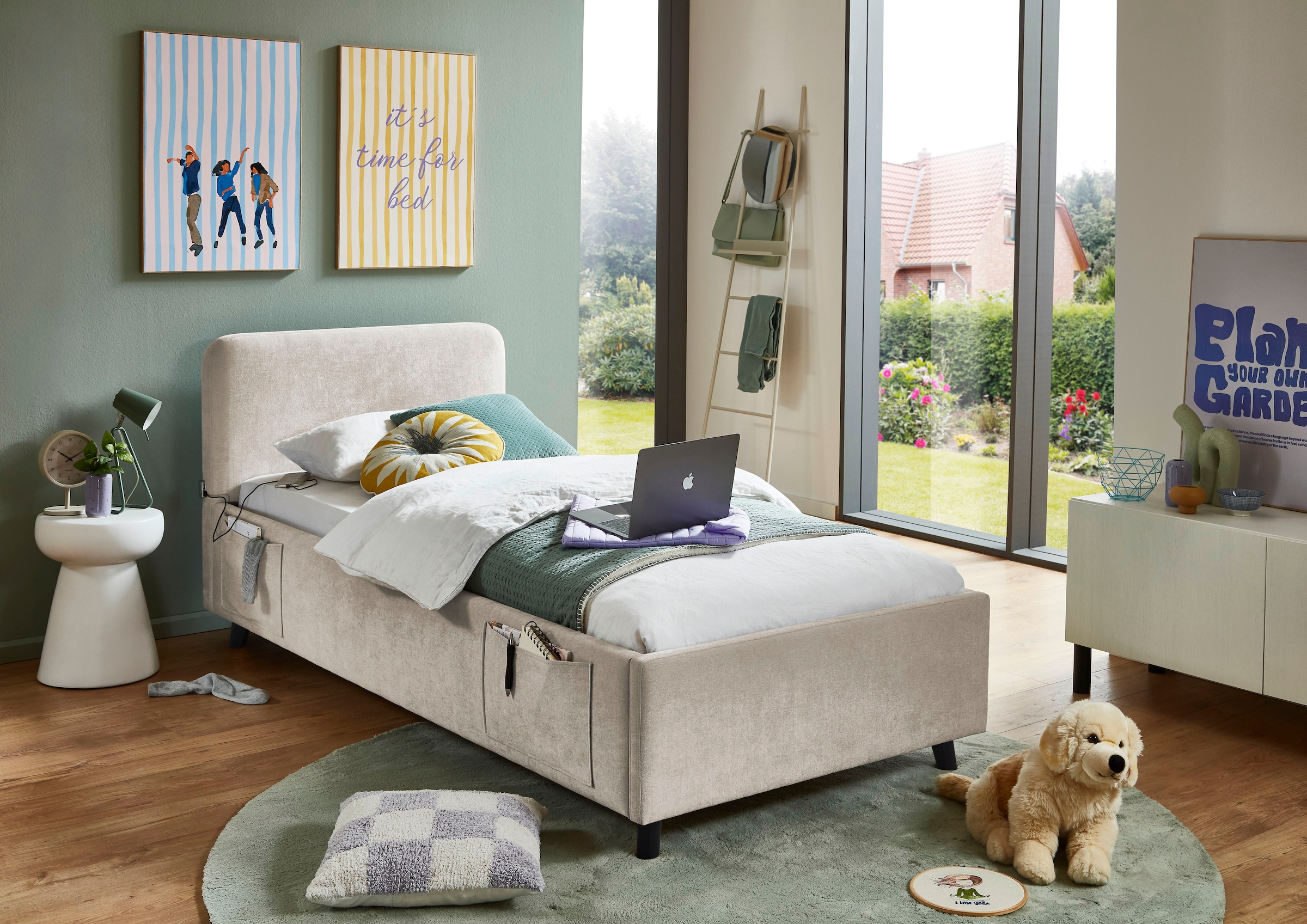 meise.möbel Lit d'enfant »COSY in de Breiten 90, 120 & 140 erhältlich, wahlweise mit Bettkasten« disponible avec pied en bois noir ou chêne, incl. prise USB