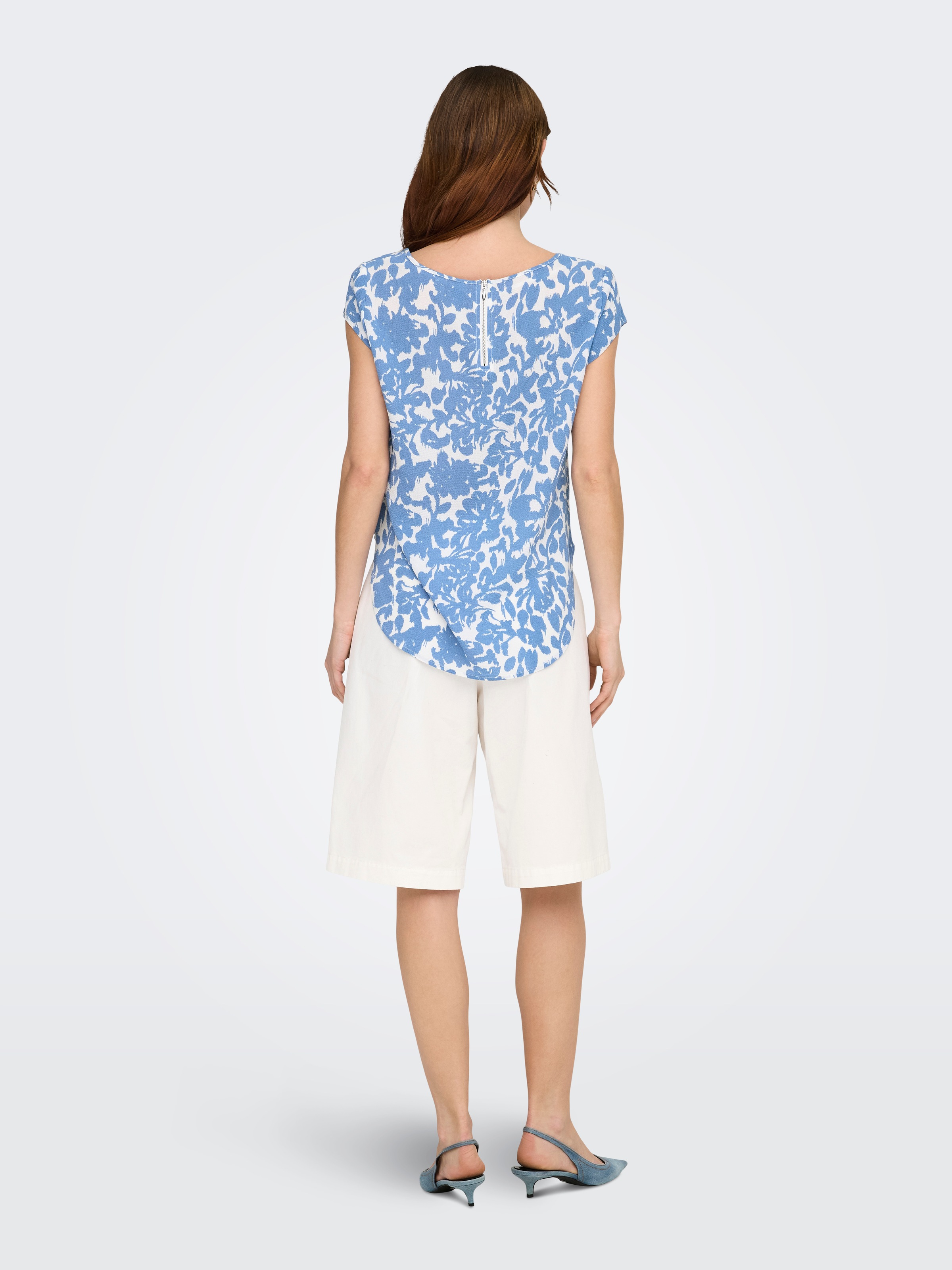 ONLY Chemisier à chemise »ONLVIC S/S AOP TOP NOOS PTM« avec imprimé sur toute la surface