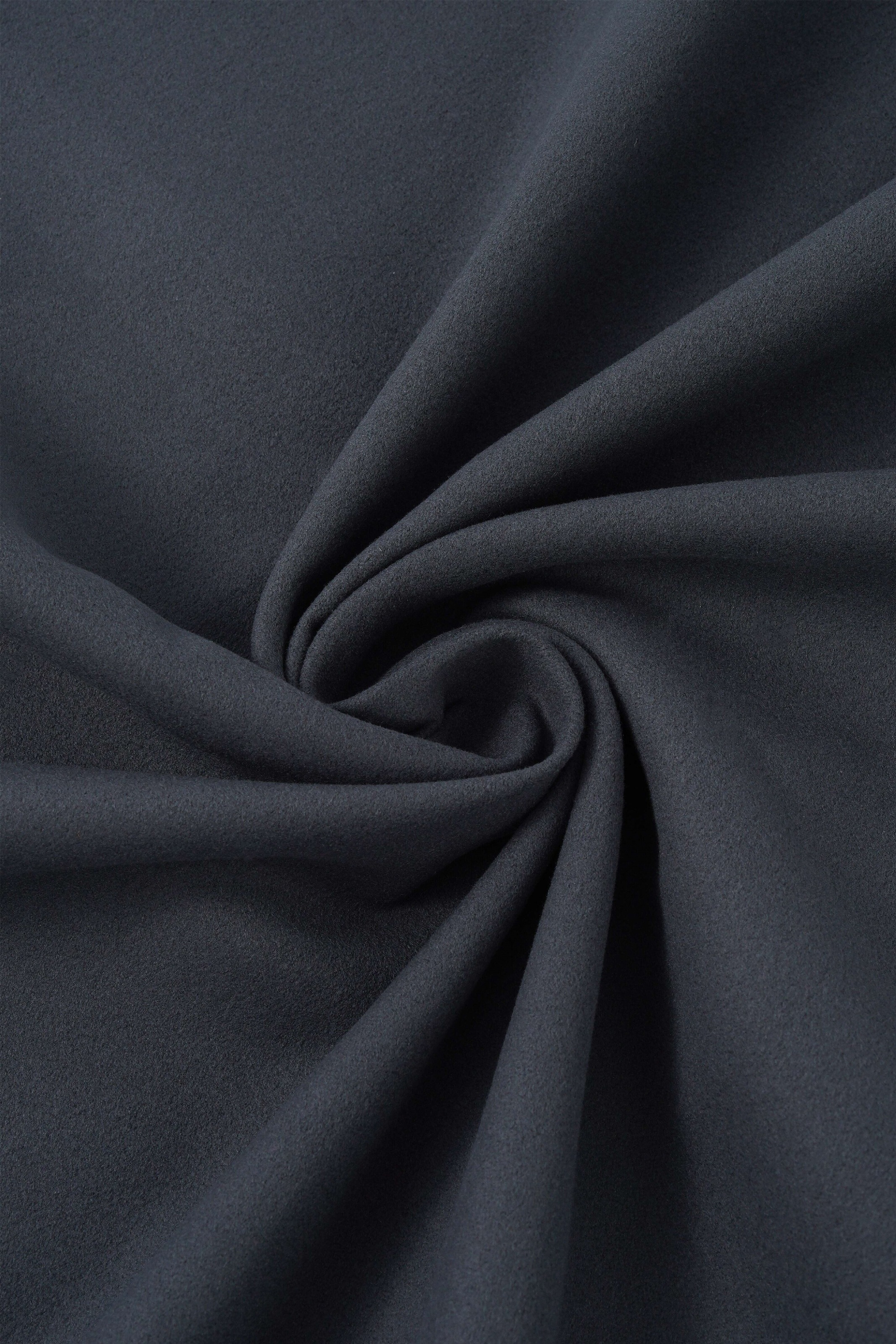 GOODproduct Handtücher »Leoa, diverse Grössen, Sporthandtuch, Reisehandtuch, Strandtuch« sehr leicht, kompakt, schnelltrocknend, Mikrofaser mit Kontrastnaht