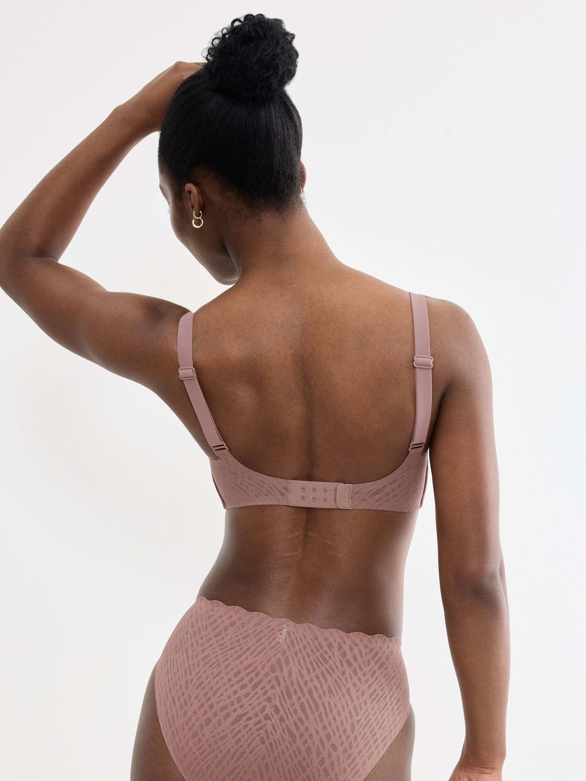 sloggi Soutien-gorge sans armatures »ZERO Feel Bliss THE UP« invisible avec effet dentelle