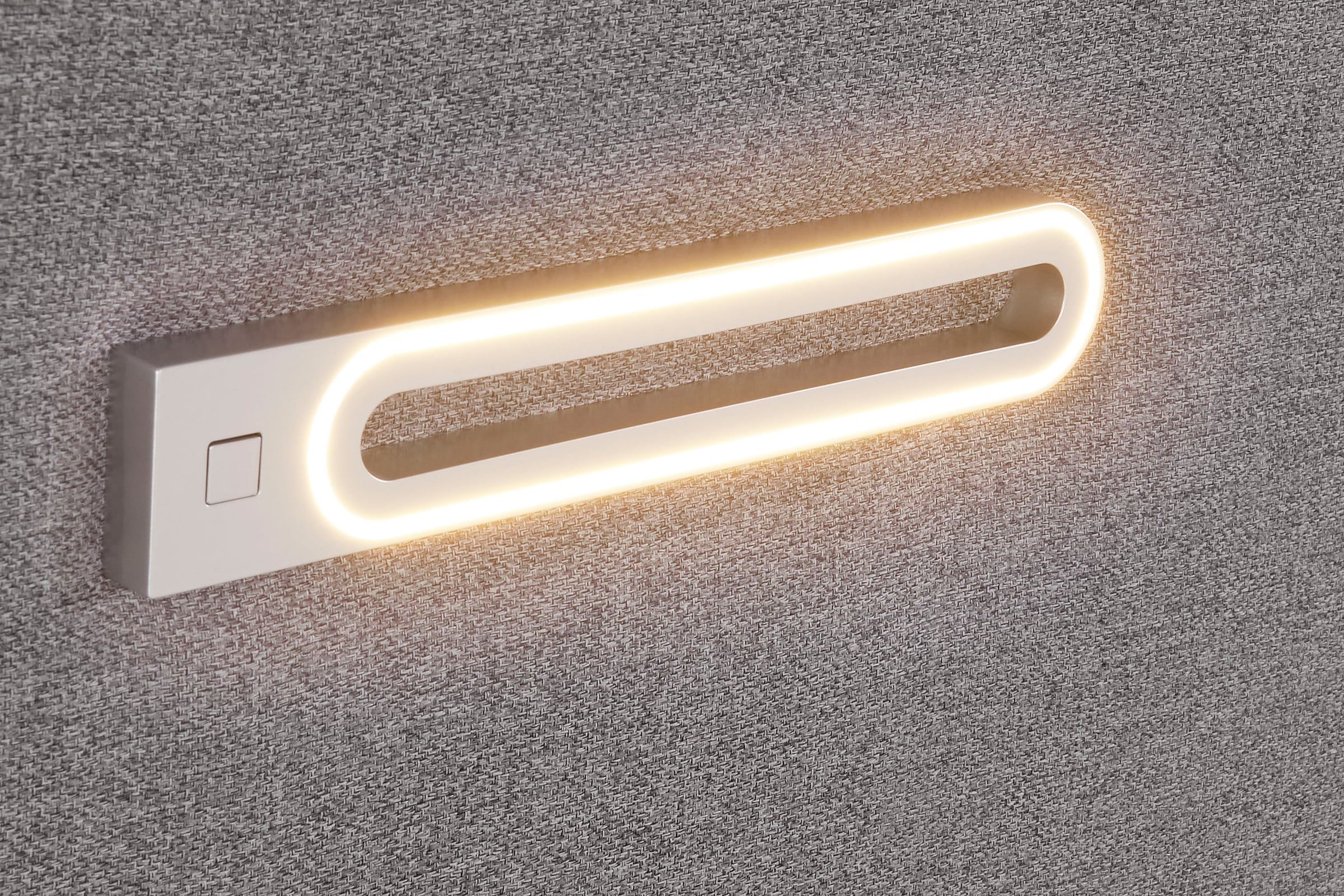COLLECTION AB »NINONI, Stauraumbett mit Bettkasten & TTFK-Matratze« incl. coffre de lit, surmatelas et au choix avec éclairage LED