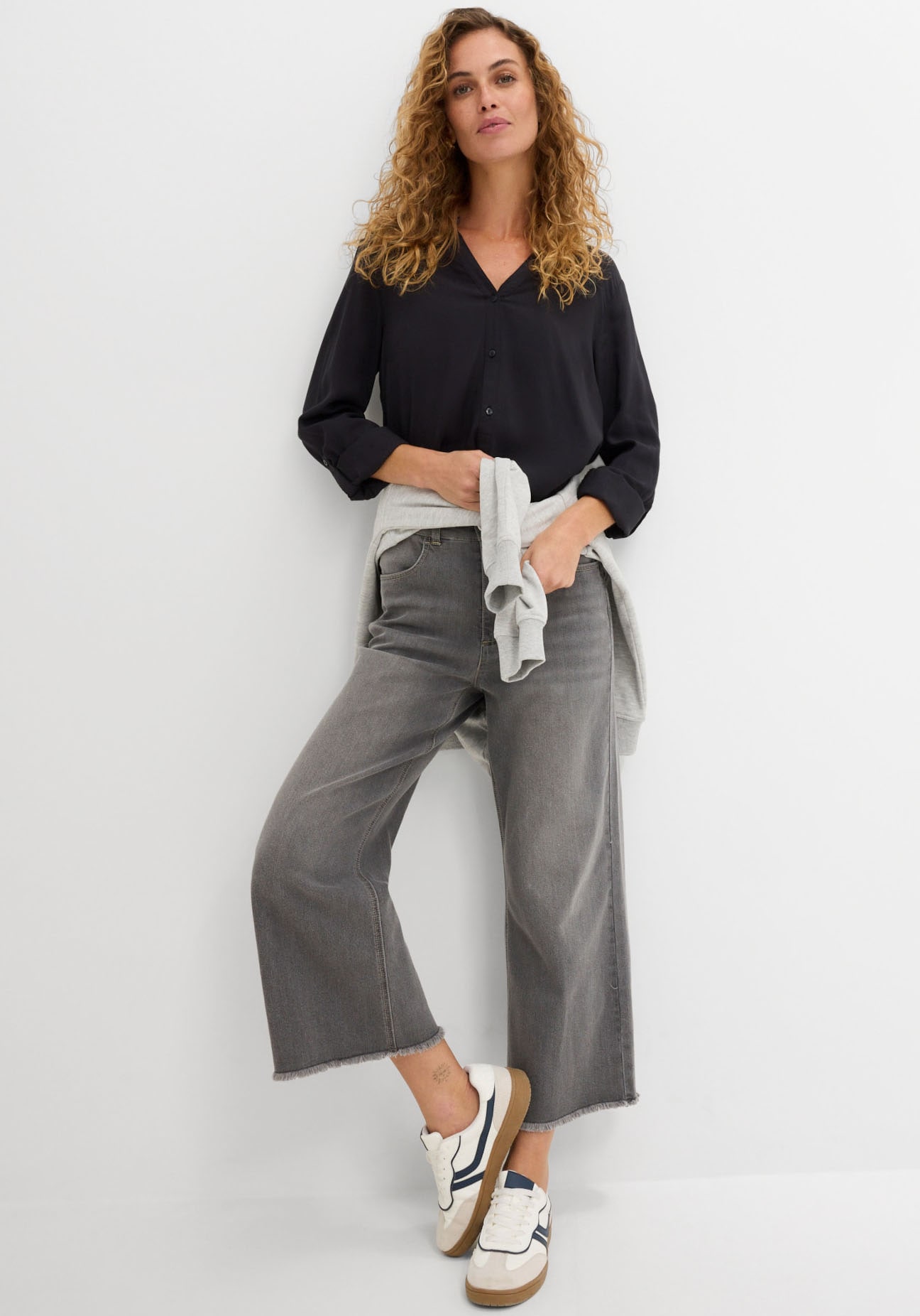 bonprix Blouse à manches longues figurumspielende Passform, für Casualmode, aus Viskose