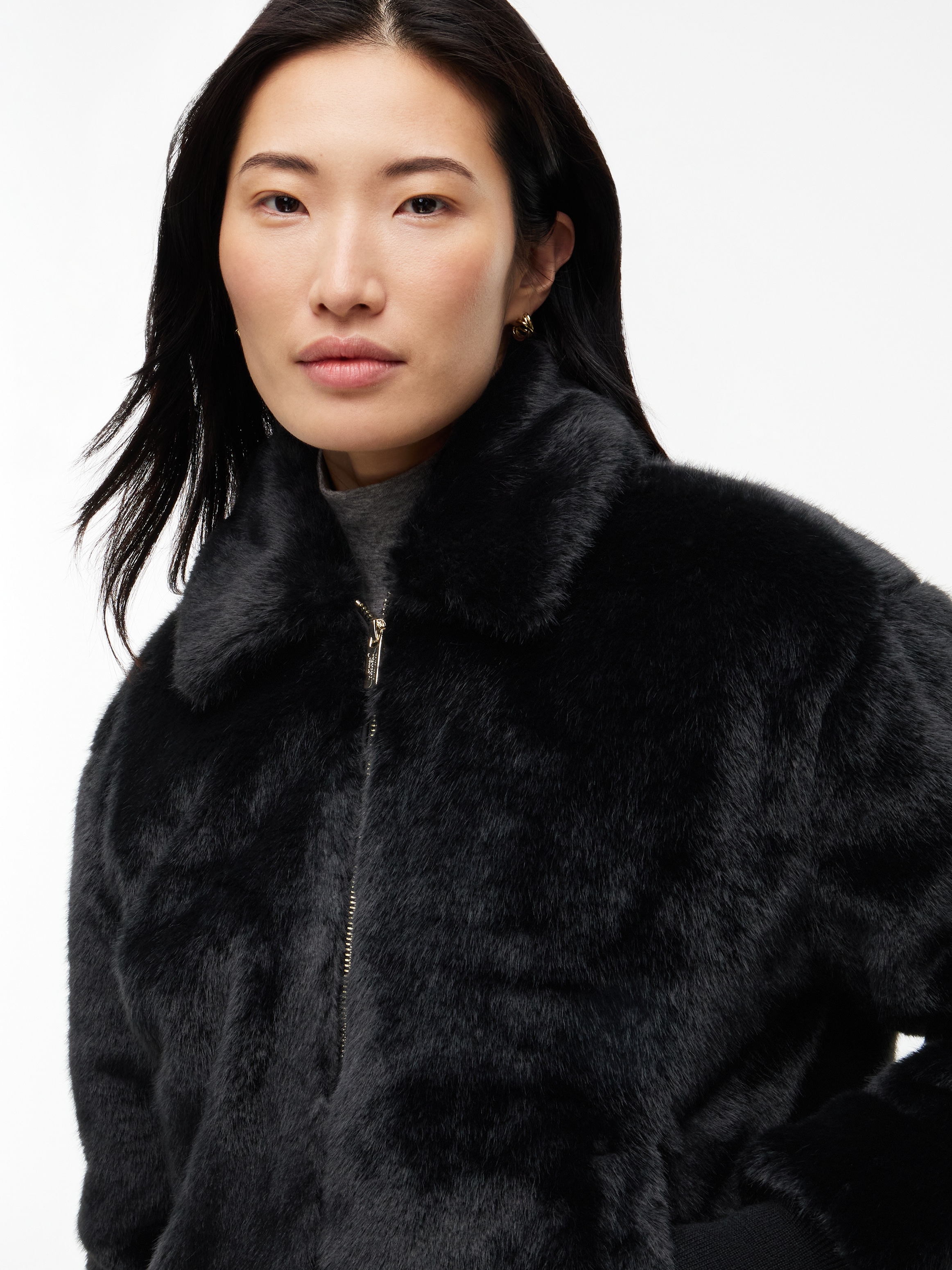 Tommy Jeans Veste courte »TJW FAUX FUR JACKET EXT« fibre synthétique, avec fausse fourrure