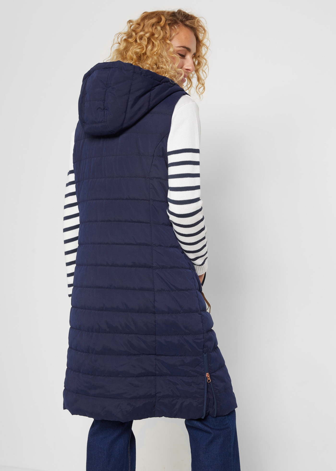 bonprix Gilet matelassé gilet long matelassé confortable, coupe ample, longueur genou