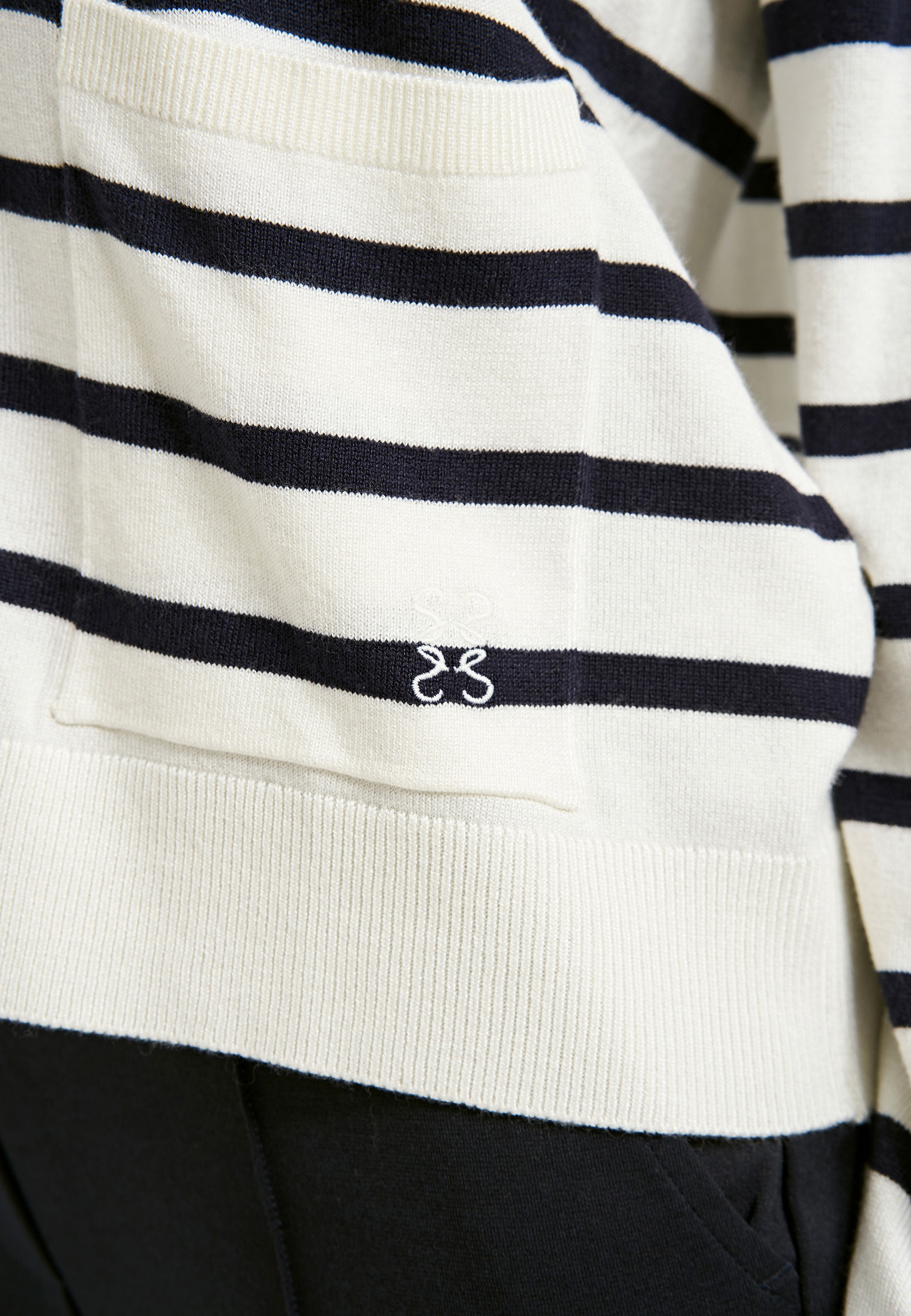 Smith & Soul Veste en tricot mit V-Ausschnitt, Viskosemix