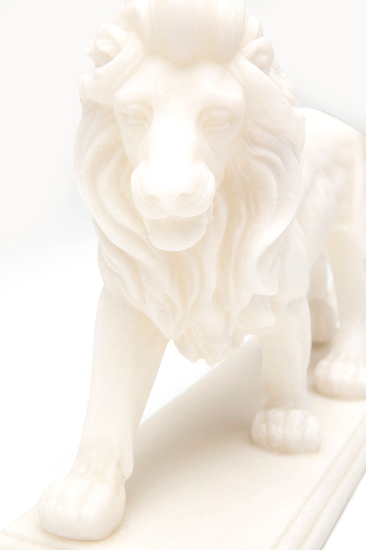 Kare Design Dekofigur »Lion 31cm« verschiedene Farben