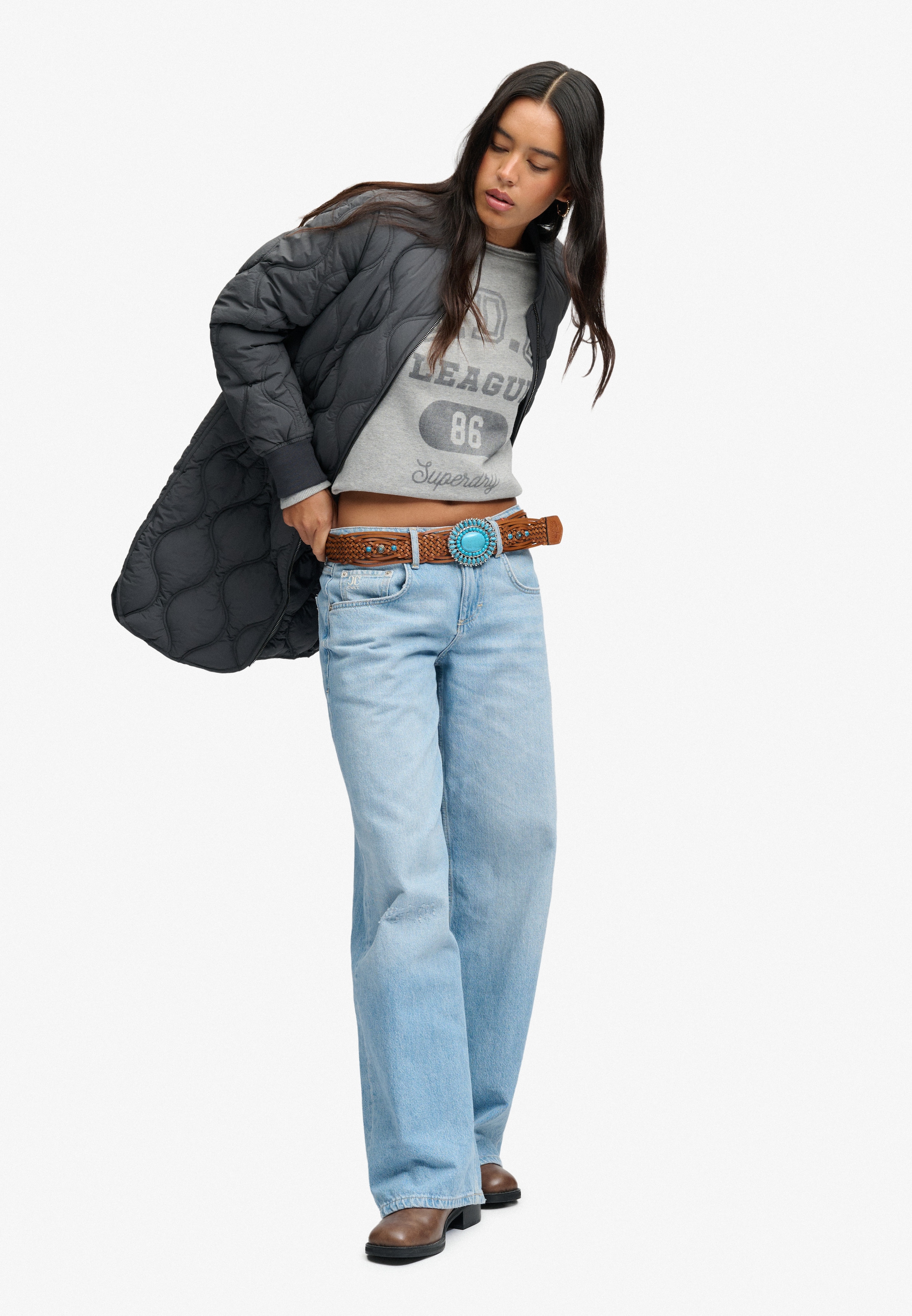 Superdry Steppjacke »LONG ONION QUILT LINER JKT« mit Obermaterial aus Nylon, Relaxed Fit, pflegeleicht, unifarben
