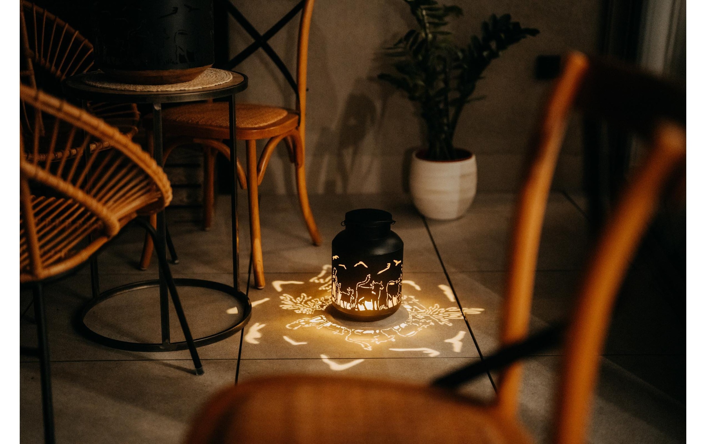 Kadastar Lanterne à bougie »Alpaufzug Familie 27 cm« Laterne Scherenschnitt