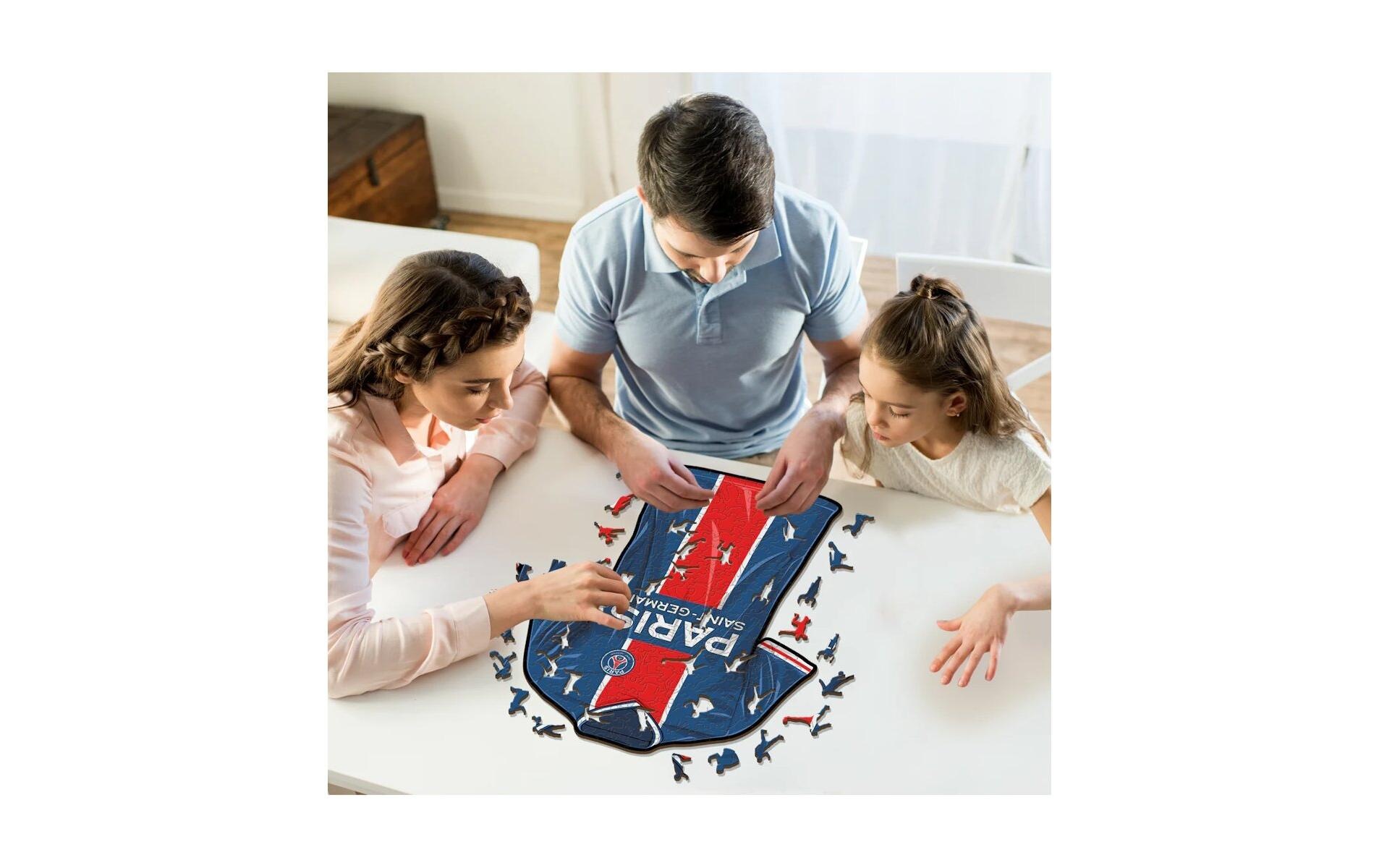   Puzzle »Iconic PSG FC – Trikot« Holzart: Birke (Herkunftsland: China)