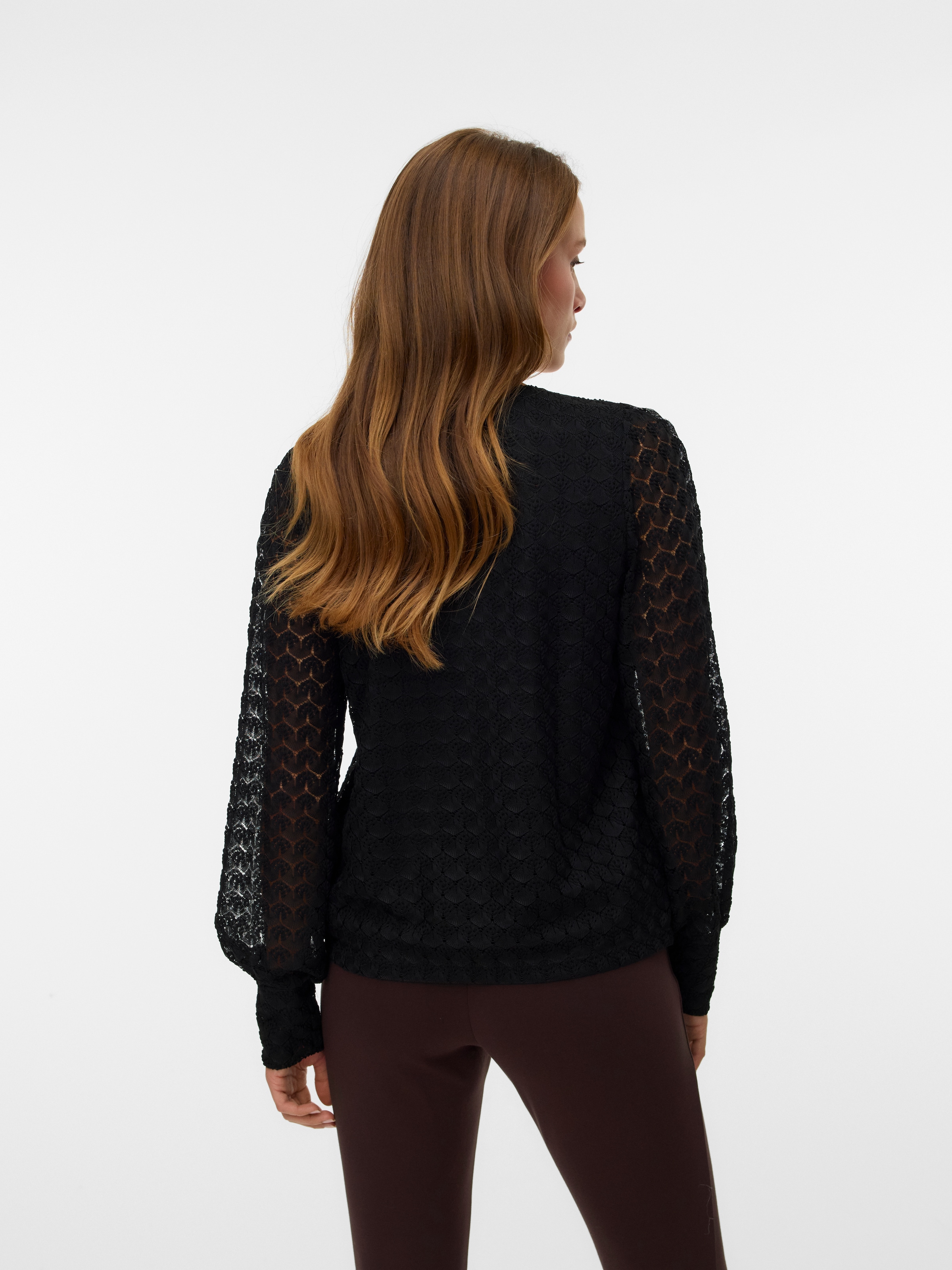 Vero Moda T-shirt à manches longues »VMBECCA LS V-NECK LACE TOP JRS NOOS«
